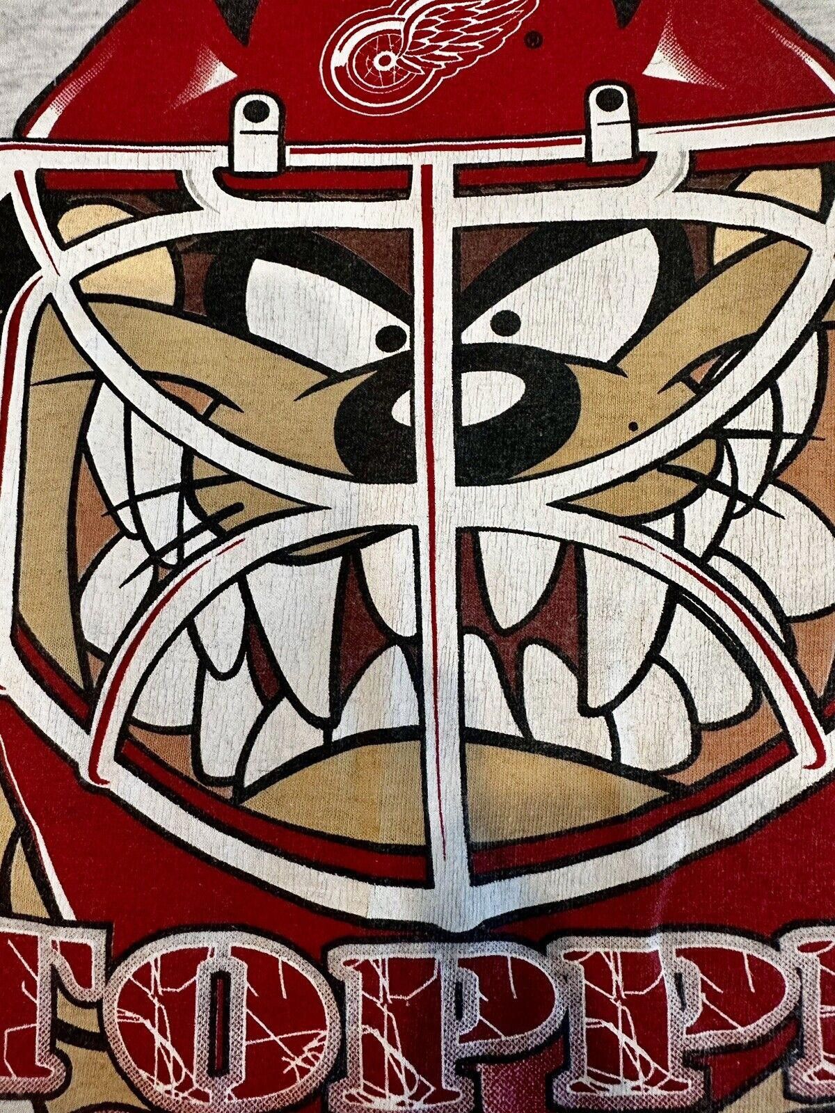 Designer 1997 Looney Tunes Taz Detroit Red Wings T-shirt XL Vintage Size US XL / EU 56 / 4 - 3 Thumbnail