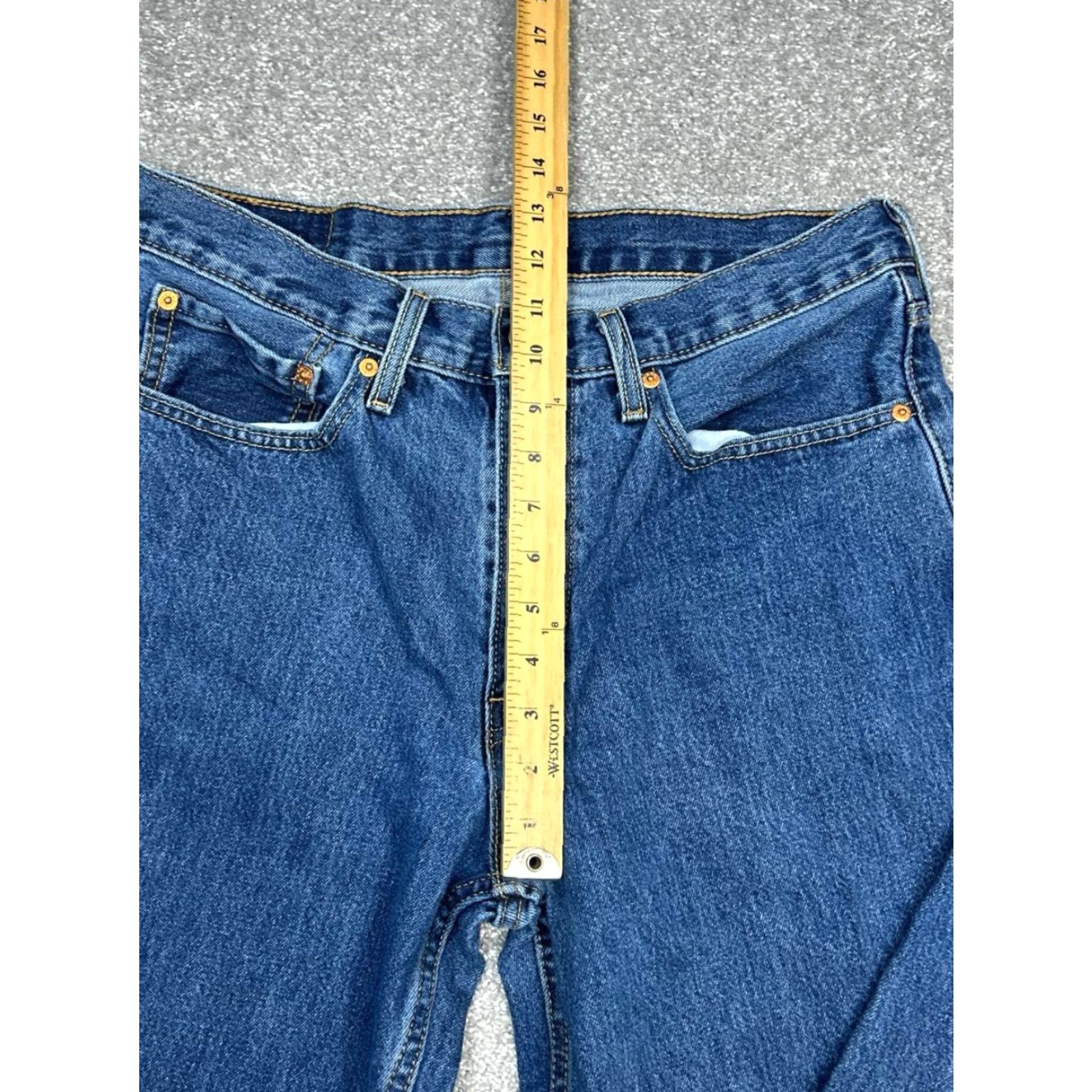 Levi's Levi's 550 Jeans Men 34 Blue Denim Cotton Relaxed Mid Rise Straight Leg 31x31 Size US 34 / EU 50 - 3 Thumbnail