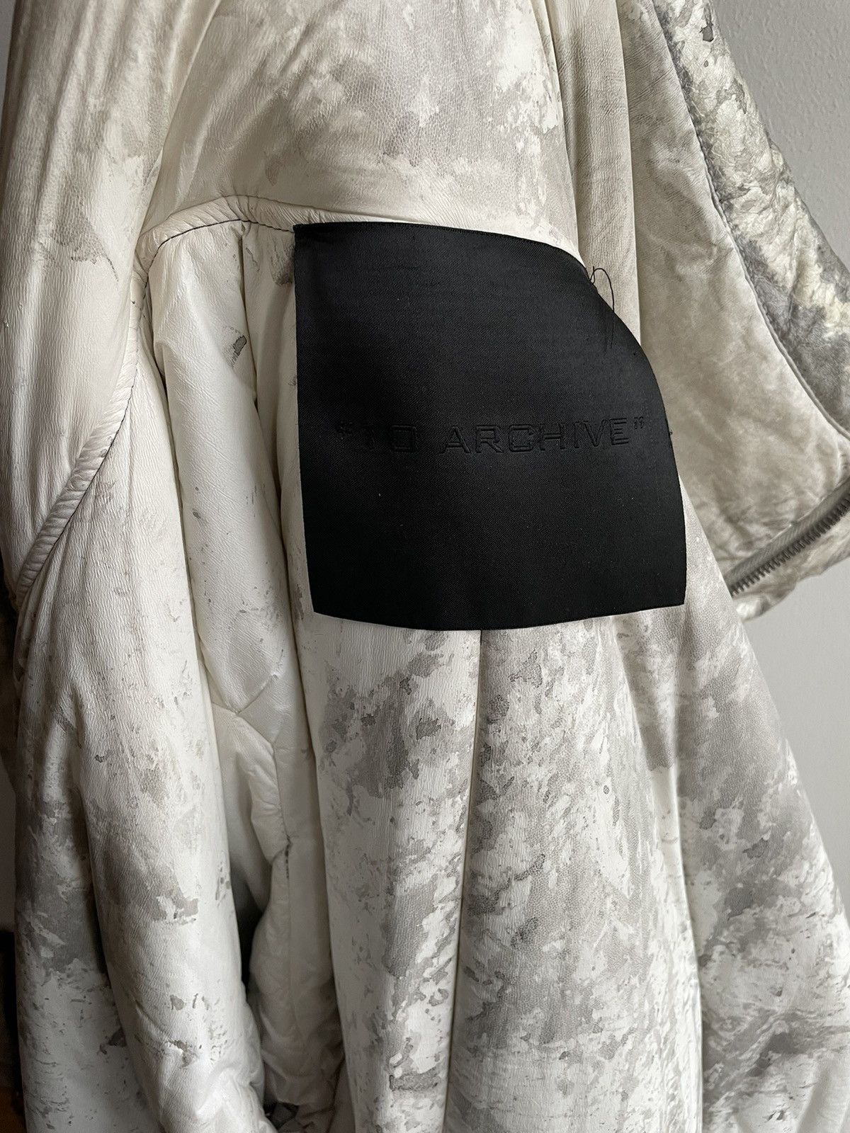 10sei0otto Laminated Parka 10SEI0OTTO Size US L / EU 52-54 / 3 - 8 Thumbnail