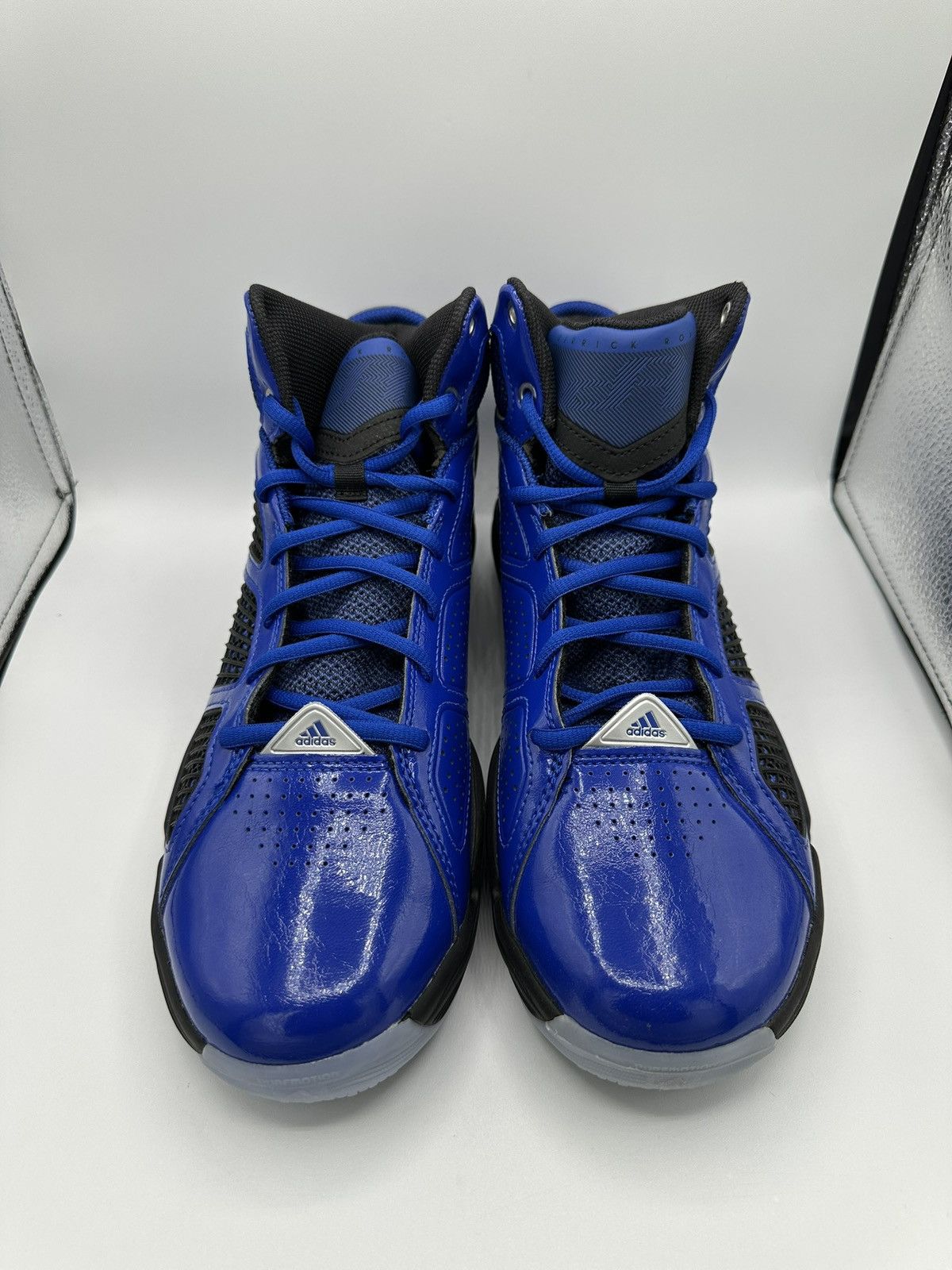 Adidas Adidas Adizero Rose 1.5 Restomod “Royal Blue” size 9 Size US 9 / EU 42 - 2 Thumbnail