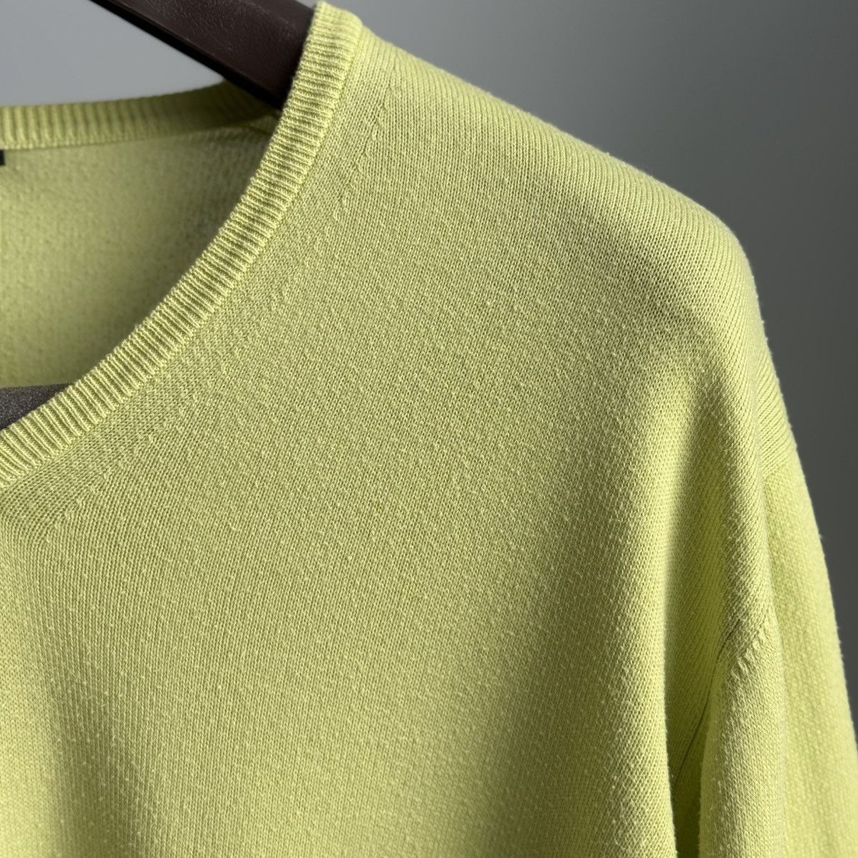 Loro Piana Loro Piana Lime Green Cotton V-Neck Sweater Size 50 Size US M / EU 48-50 / 2 - 10 Thumbnail