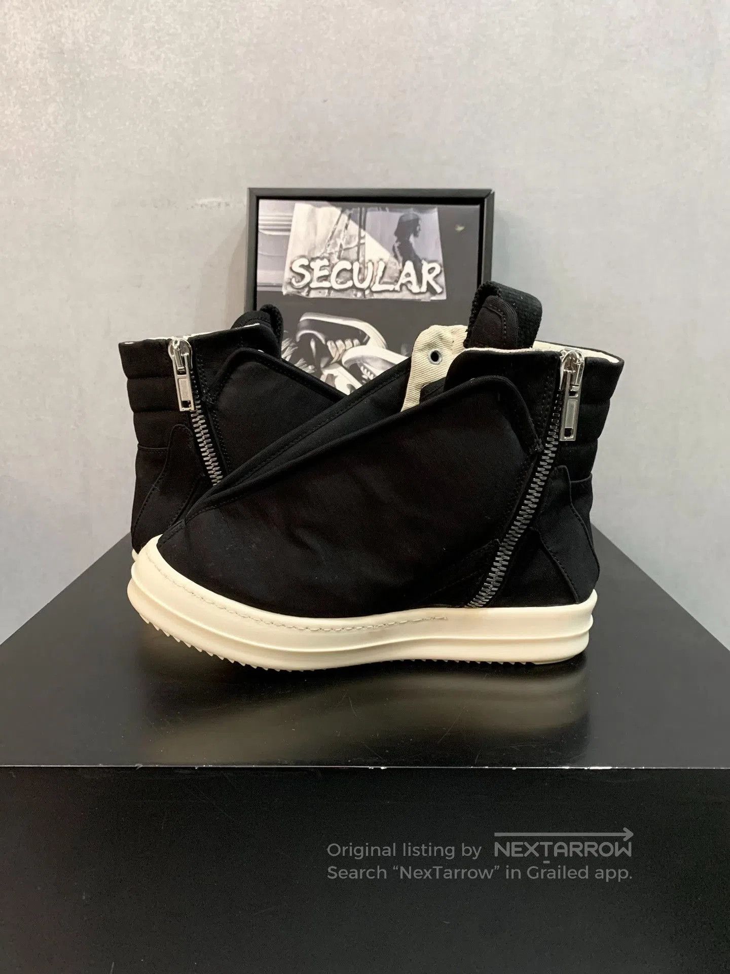 Rick Owens Drkshdw Rick Owens DRKSHDW Women's Satin Zip Boots. Size US 5 / IT 35 - 6 Thumbnail