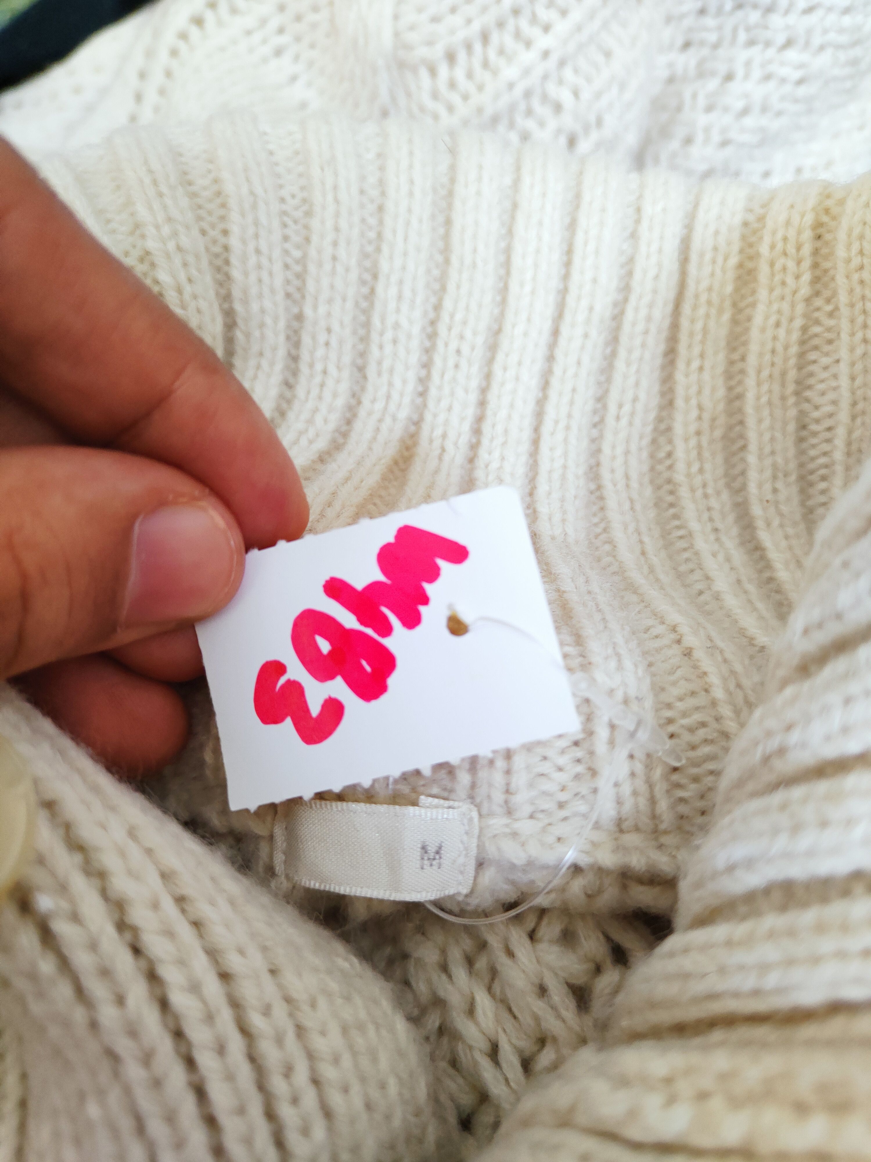 Aran Isles Knitwear × GU × Japanese Brand GU japan Beige cable Knitwear Cardigan #W483 Size US M / EU 48-50 / 2 - 11 Thumbnail