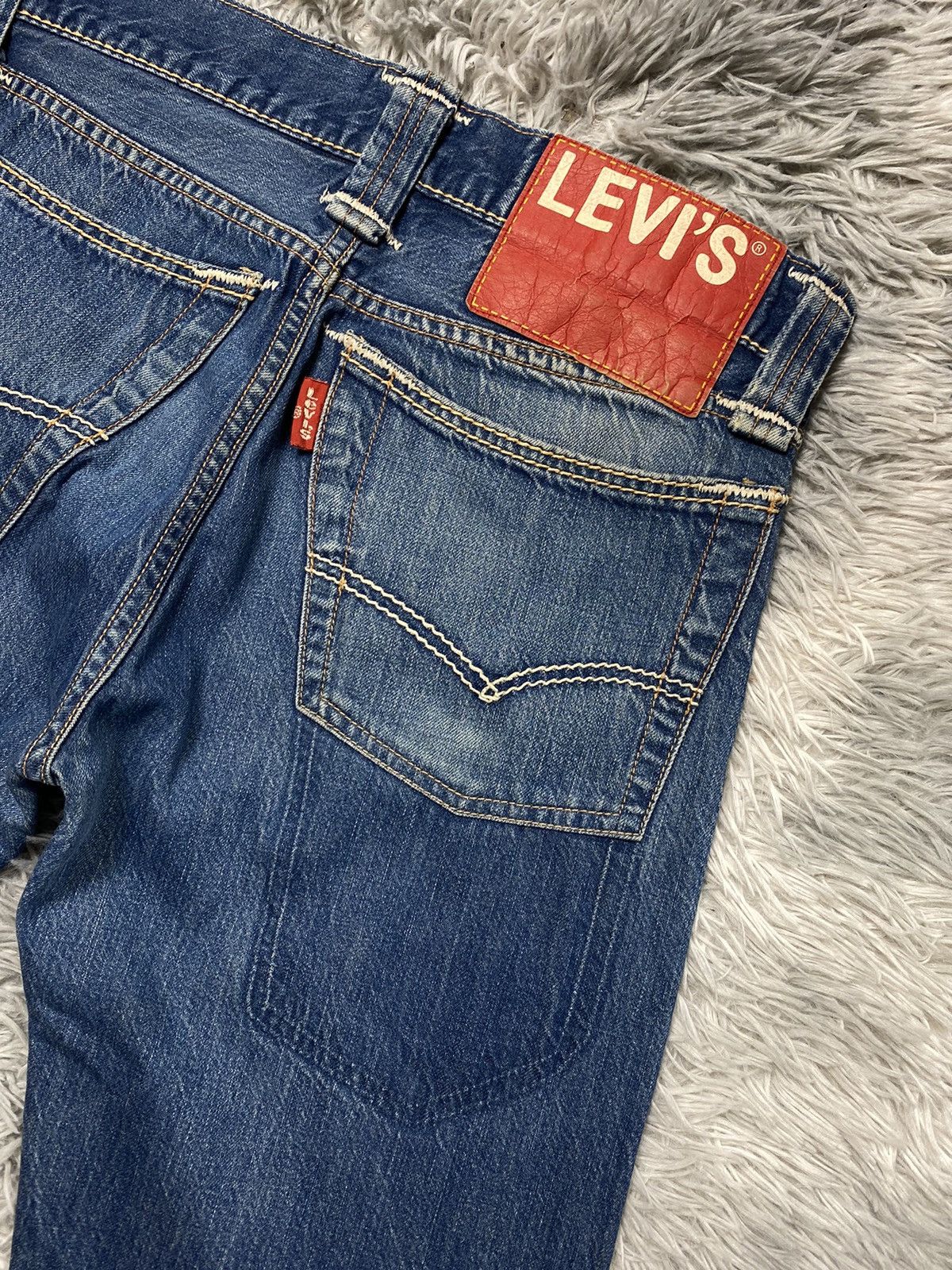 Designer × Levi