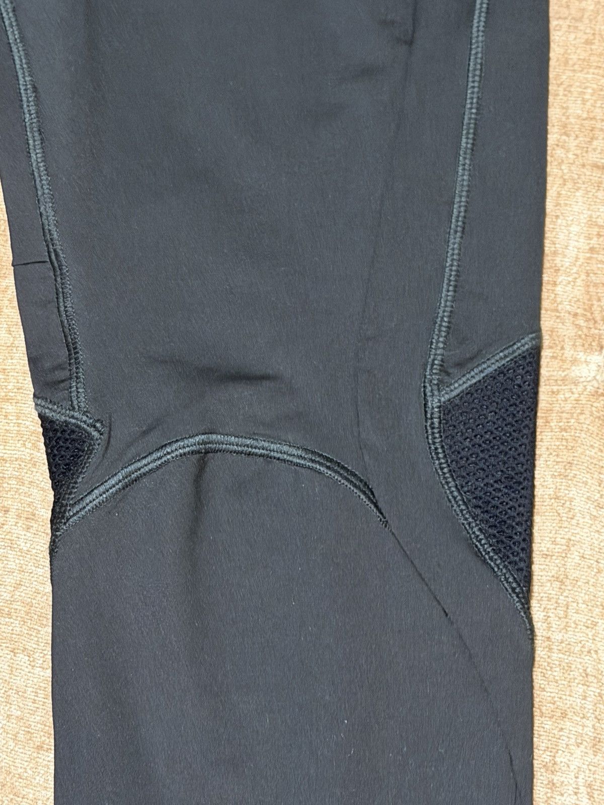 Versace Versace Tech Pants Black Mesh Panel Zip Made in Italy L Size US 34 / EU 50 - 4 Thumbnail