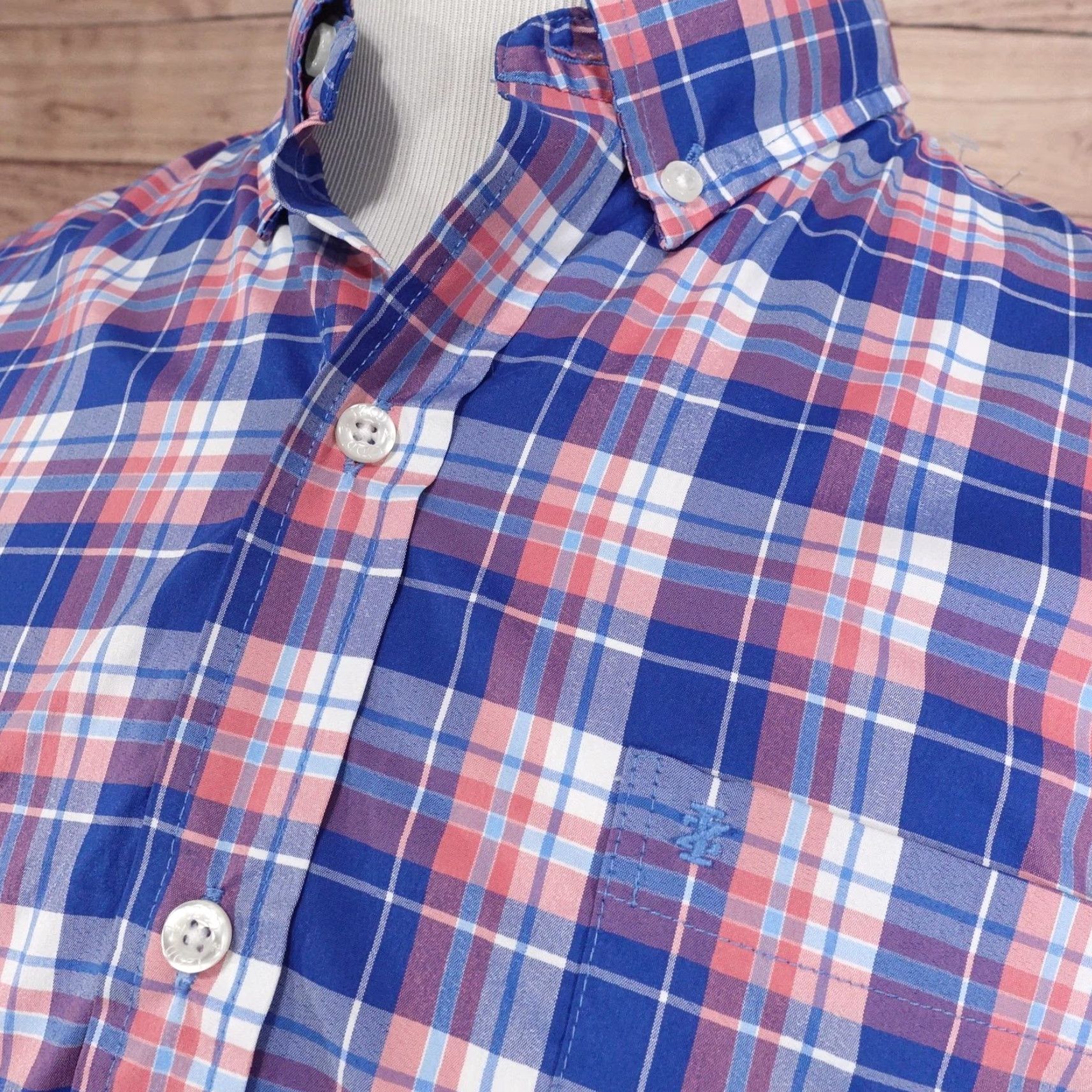Izod IZOD Shirt Mens XL Blue Plaid Short Sleeve Button-Up Polyester Performance Size US XL / EU 56 / 4 - 2 Thumbnail