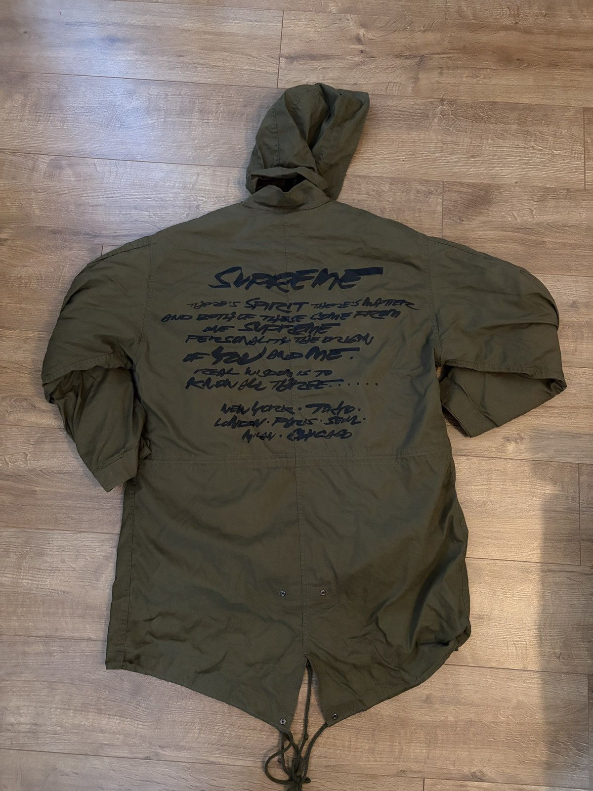 Supreme Supreme SS24 Futura Fishtail Parka ‘Olive’ Size US S / EU 44-46 / 1 - 2 Thumbnail