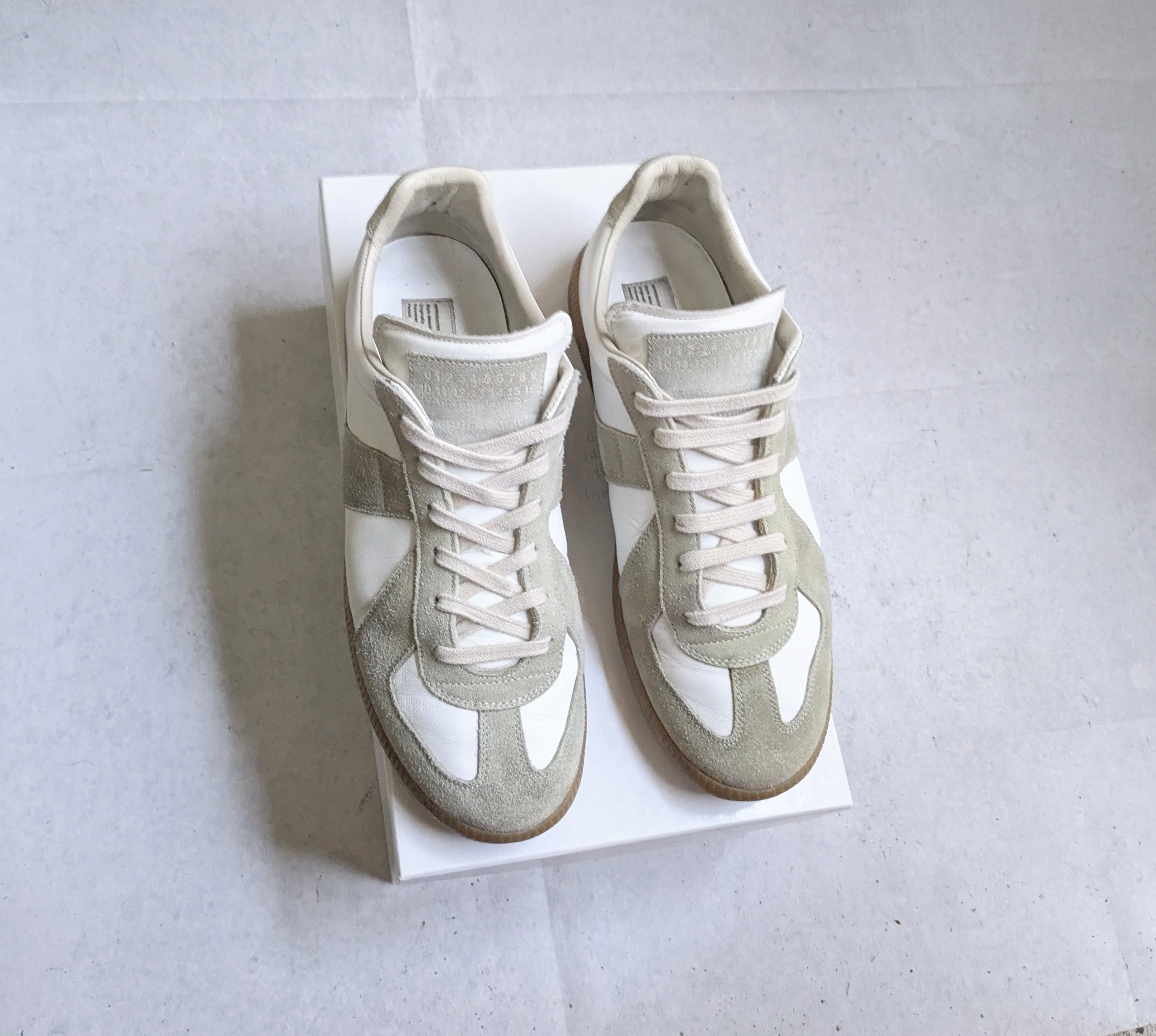 Maison Margiela Maison Margiela Replica GAT White Gray 9 42 Gum Low Tops Size US 9 / EU 42 - 1 Thumbnail
