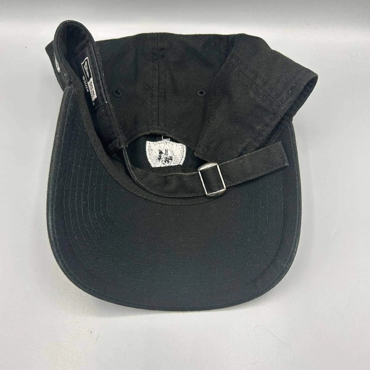 New Era Las Vegas Raiders Hat Women Black NFL Strap Back Cap Cotton Size ONE SIZE - 5 Thumbnail