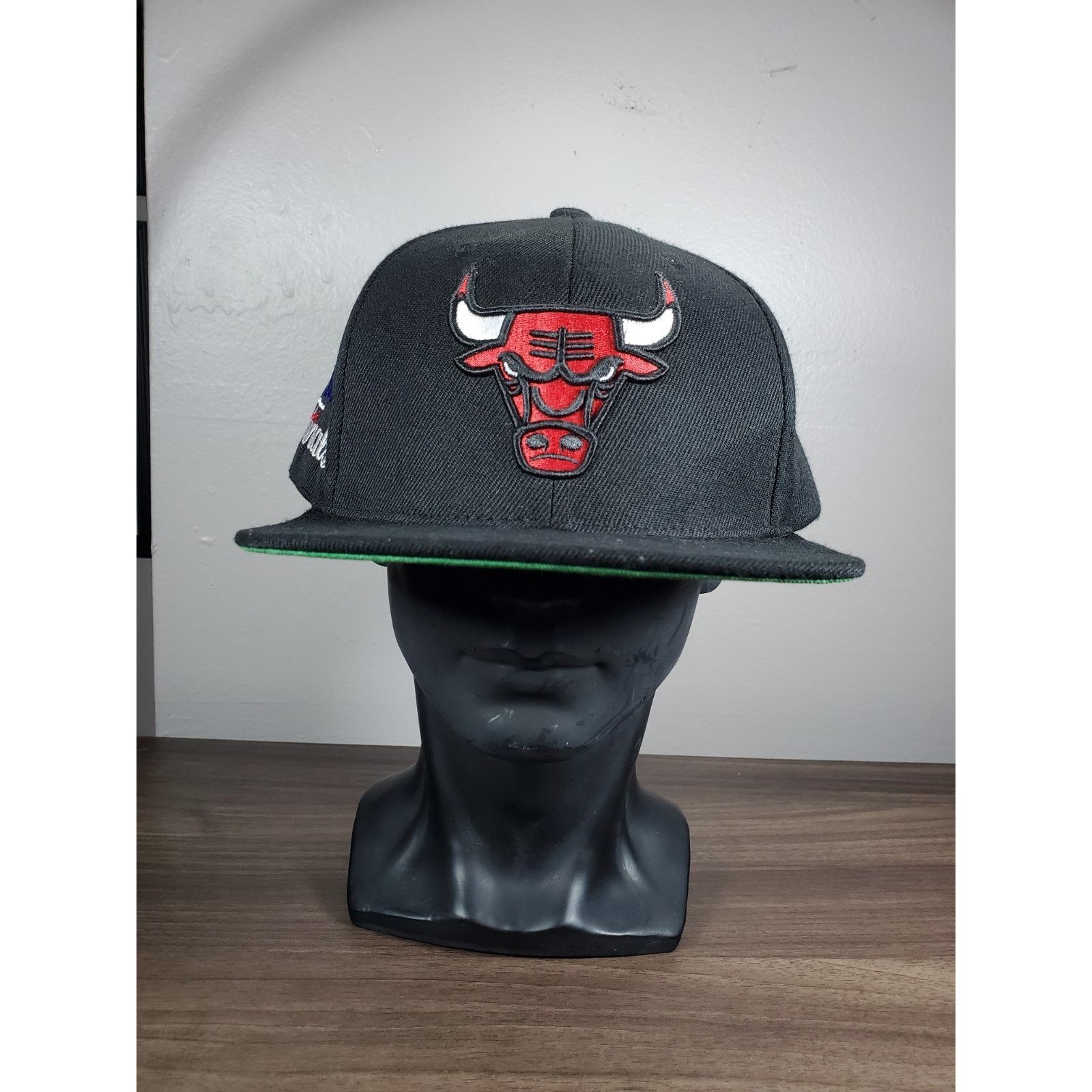 Mitchell & Ness × NBA Chicago Bulls 1991 NBA Finals Snapback Hat Cap Embroidered Size ONE SIZE - 2 Thumbnail