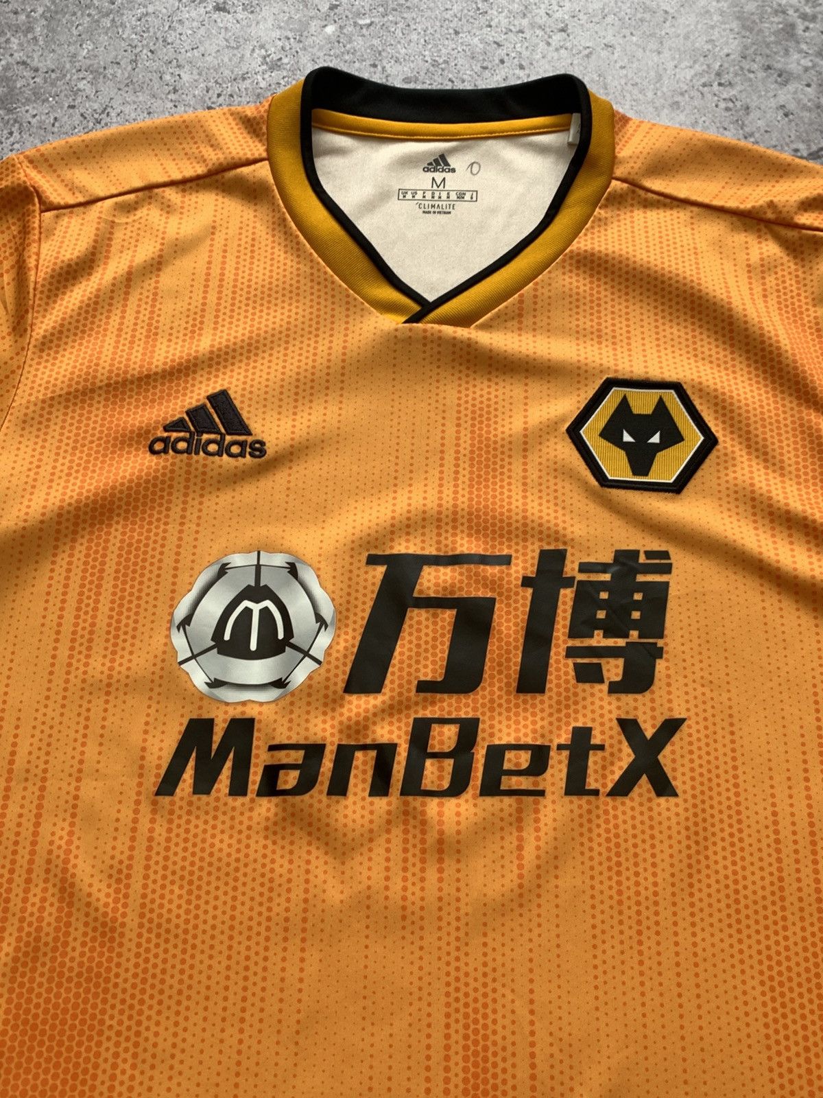 Adidas 🔥ADIDAS WOLVERHAMPTON 2019 2020 HOME SOCCER JERSEY Size US M / EU 48-50 / 2 - 5 Thumbnail