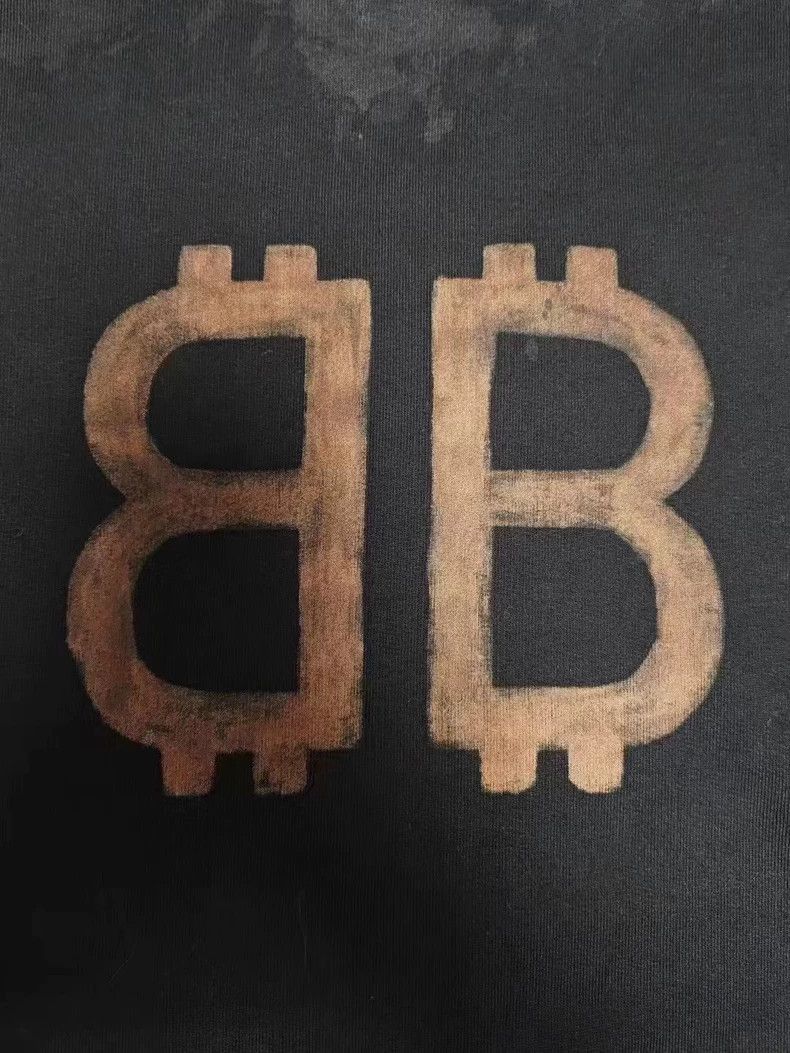 Balenciaga Balenciaga 23fw Muddy Bitcoin Destruction Hoodie-2506 Size US S / EU 44-46 / 1 - 4 Thumbnail