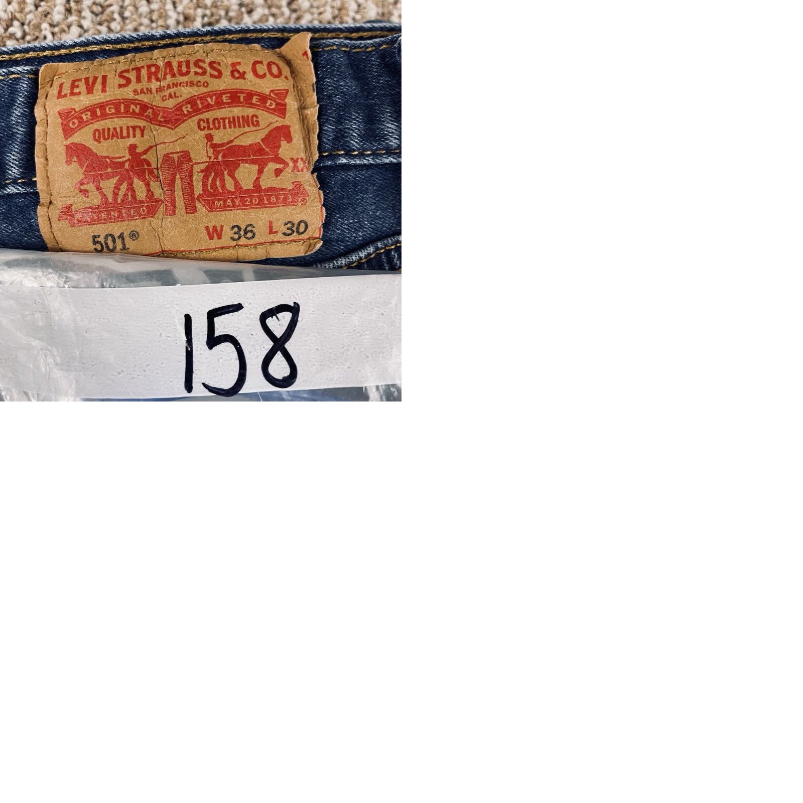 Levi's Levi's 501 Jeans Men's 36x30 Straight Button Fly Denim Blue Cotton Regular Cowboy USA 29in Inseam Mens Size US 36 / EU 52 - 9 Thumbnail