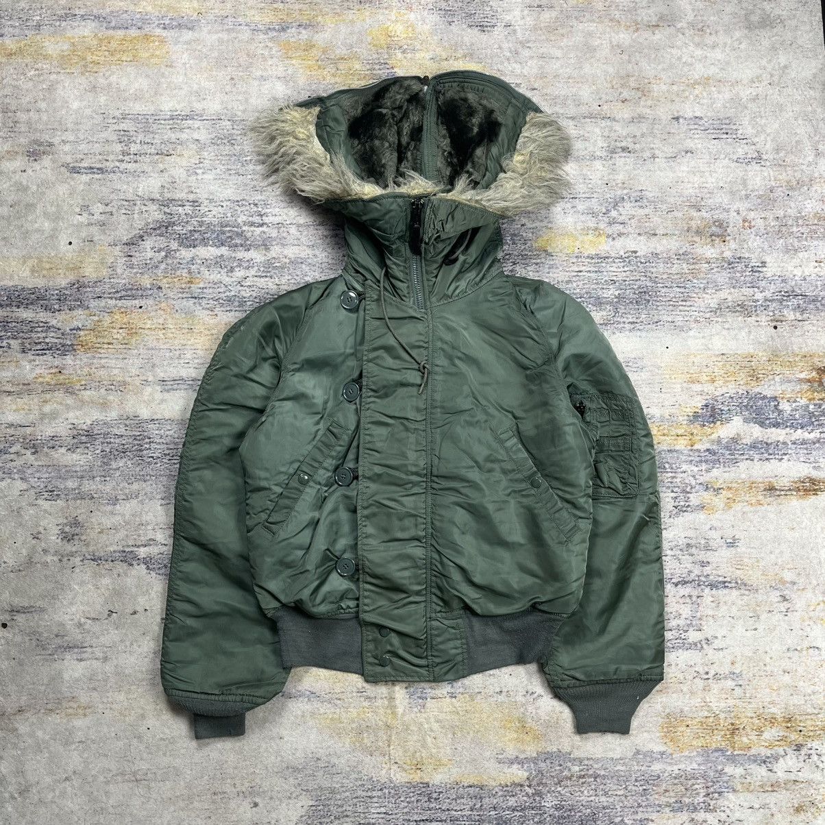 Alpha Industries Vintage Alpha industries attached hood N-2b bomber jacket Size US S / EU 44-46 / 1 - 1 Thumbnail