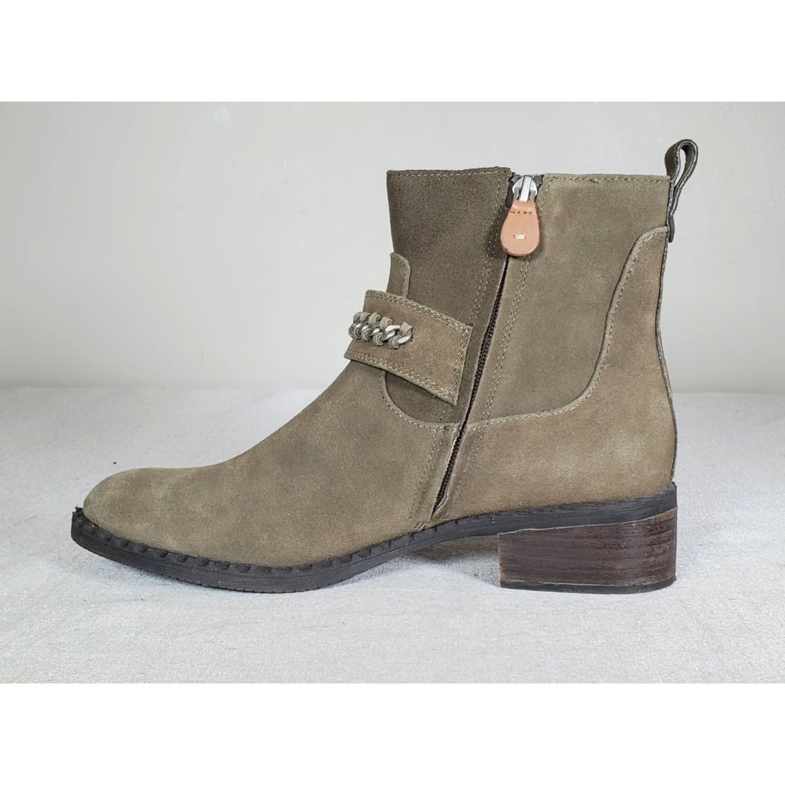 Olive Gentle Souls Kenneth Cole Best Chain Booties Olive Suede Harness Women's US 9 Bootie) Size ONE SIZE - 3 Thumbnail