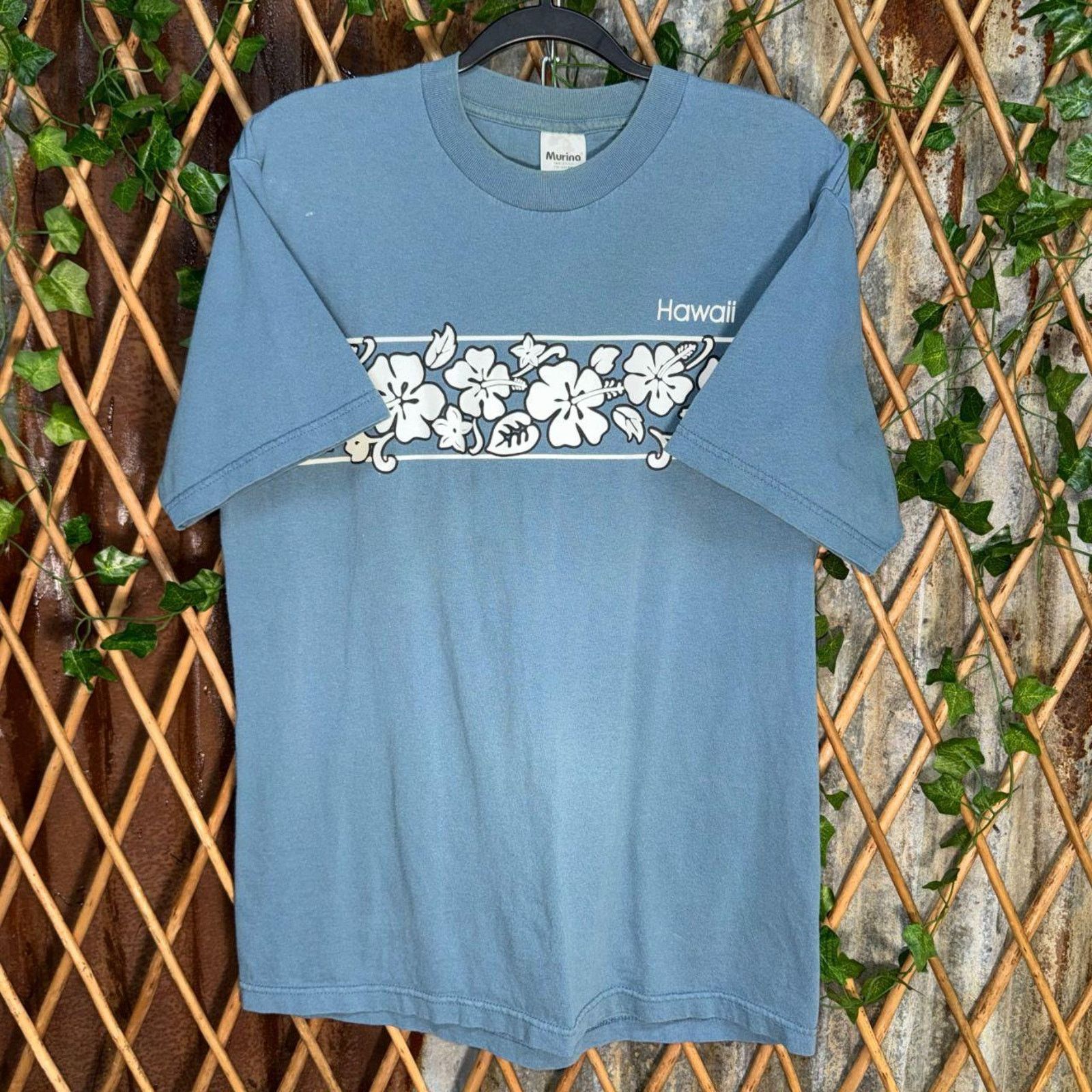 Vintage Vintage y2k hawaii tourist flowers 1990s surf faded t-shirt Size US L / EU 52-54 / 3 - 1 Thumbnail