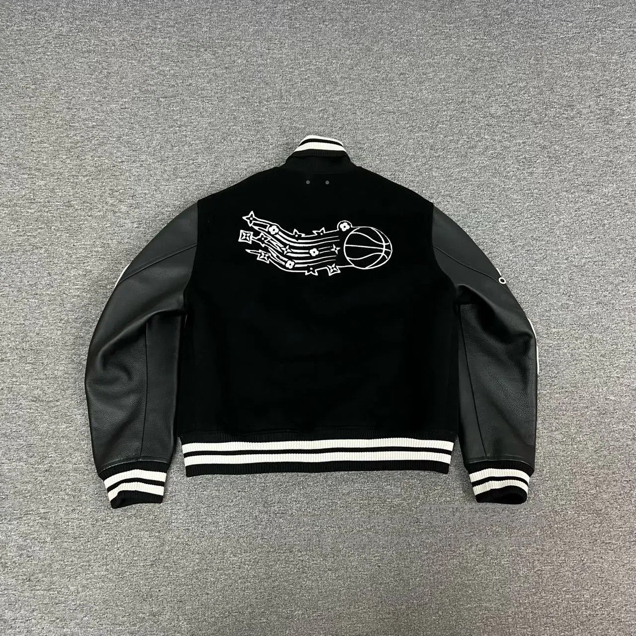 Louis Vuitton Louis Vuitton Co-branded leather sleeves baseball jacket c Size US S / EU 44-46 / 1 - 2 Thumbnail