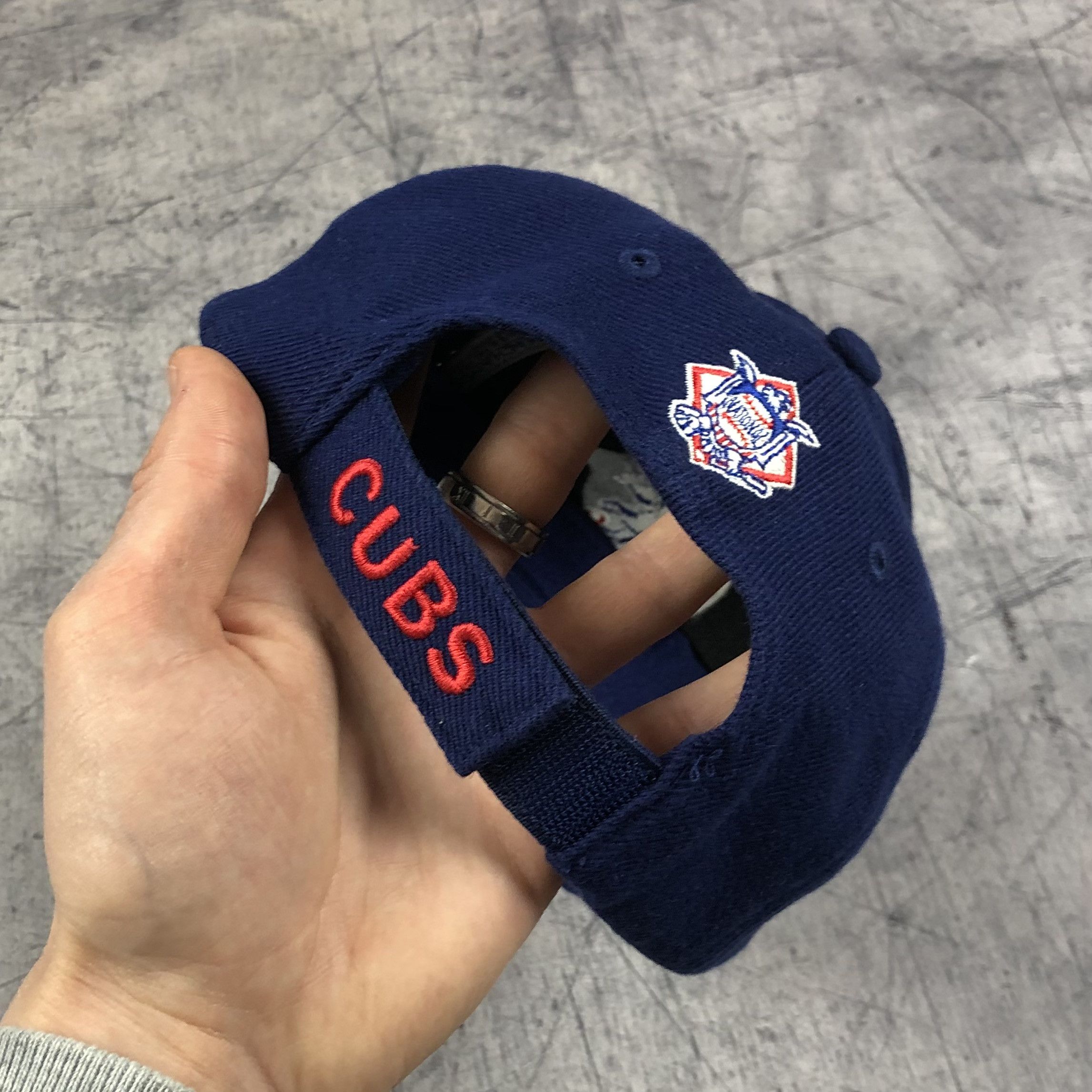Nike Vintage 90s MLB Chicago Cubs Nike Cap Size ONE SIZE - 6 Thumbnail