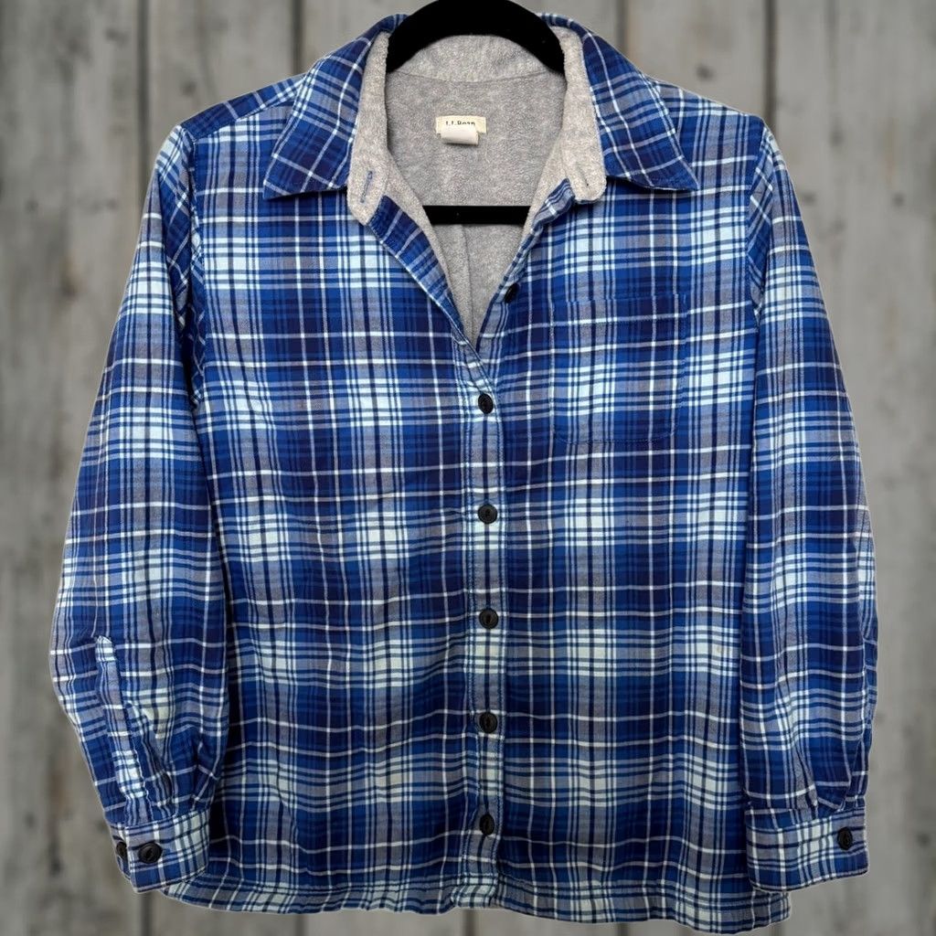 Vintage L.L.Bean Button Down Overshirt Plaid Flannel Blue S Regular Mens Long Sleeve Overshirt with minor blemish Size US S / EU 44-46 / 1 - 1 Thumbnail