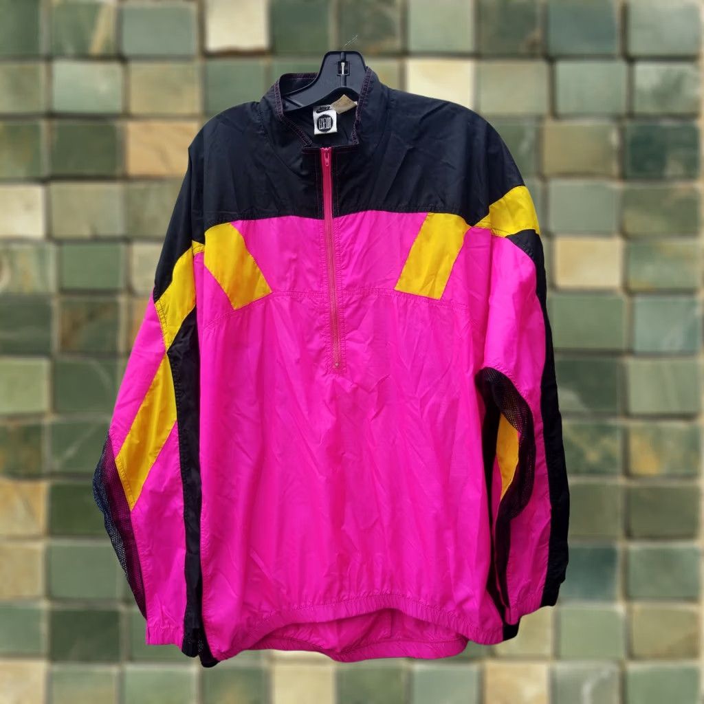 Nike VINTAGE Nike Echelon Windbreaker Cycling Jacket Sz XL Pink Yellow Black 90s Windstopper Nylon Men Size US XL / EU 56 / 4 - 1 Thumbnail