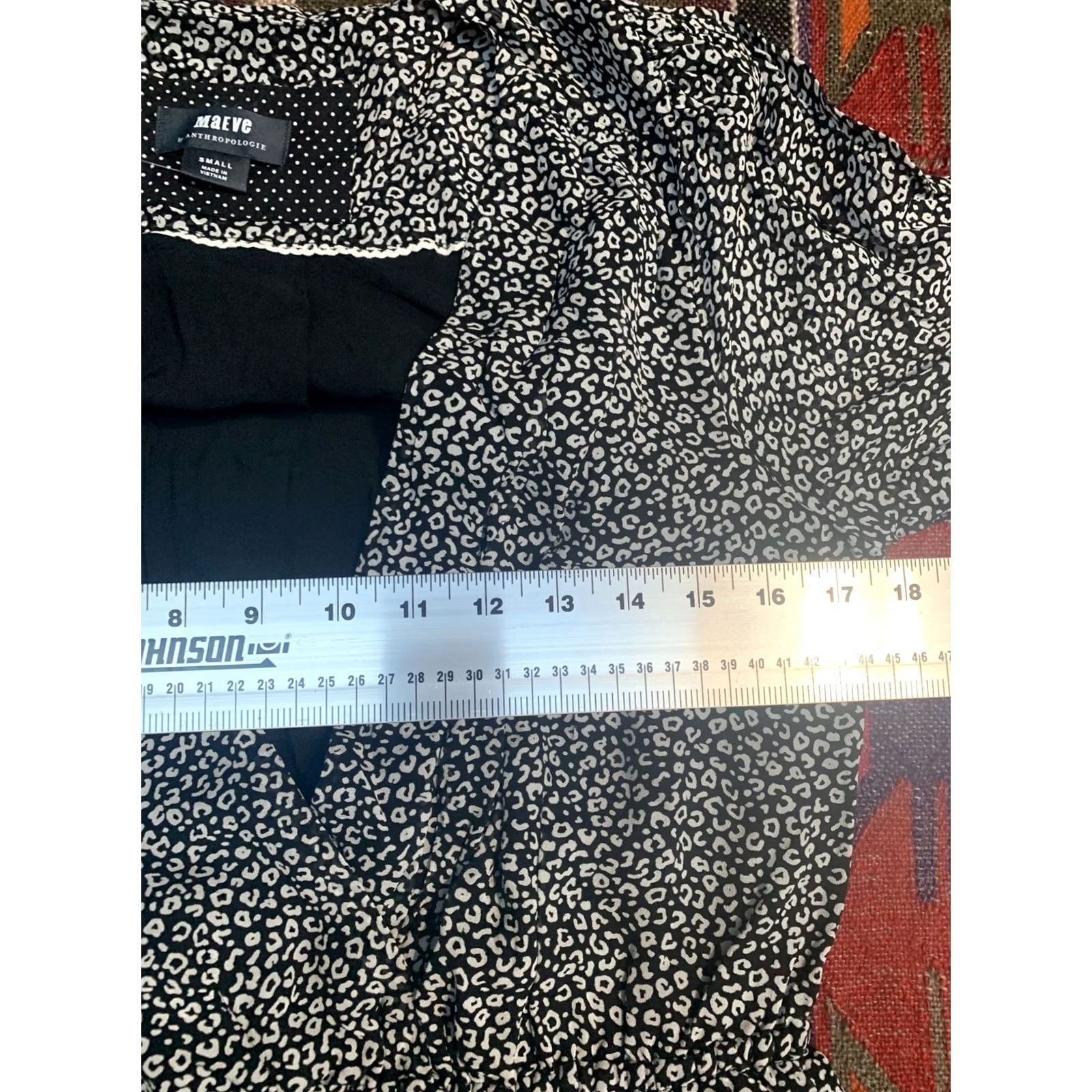 Anthropologie Maeve by Anthropologie Women's Mini Dress Cheetah Print Overlap Black White Small NWT Overlap V-Neck Long Sleeve 100% Viscose Size S / US 4 / IT 40 - 7 Thumbnail