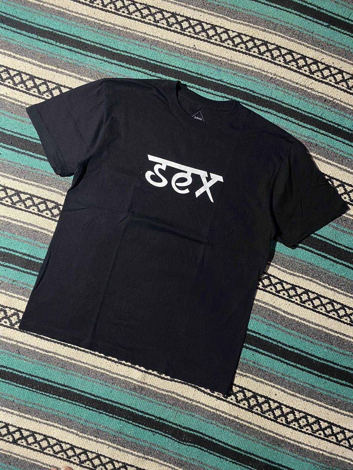 If Six Was Nine John's by Johhny Graphic Indian Script Inspired 'Sex' Tee Size US L / EU 52-54 / 3 - 1 Thumbnail