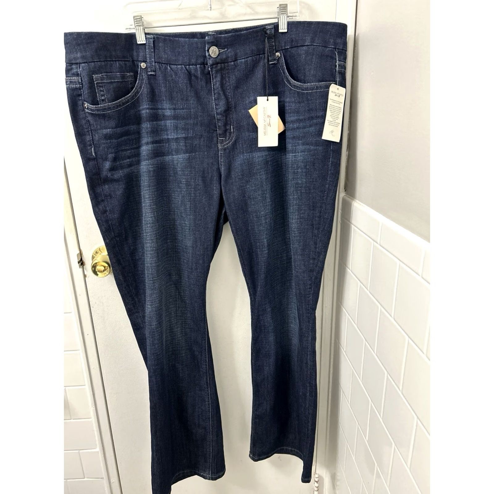 Melissa Melissa McCarthy Seven7 Jeans Slim Boot Womens 22W 31L Dark Wash Denim Blue Stretch Pockets 5-Pocket Regular Size Type Mens? Size 40" / US 18 - 6 Thumbnail