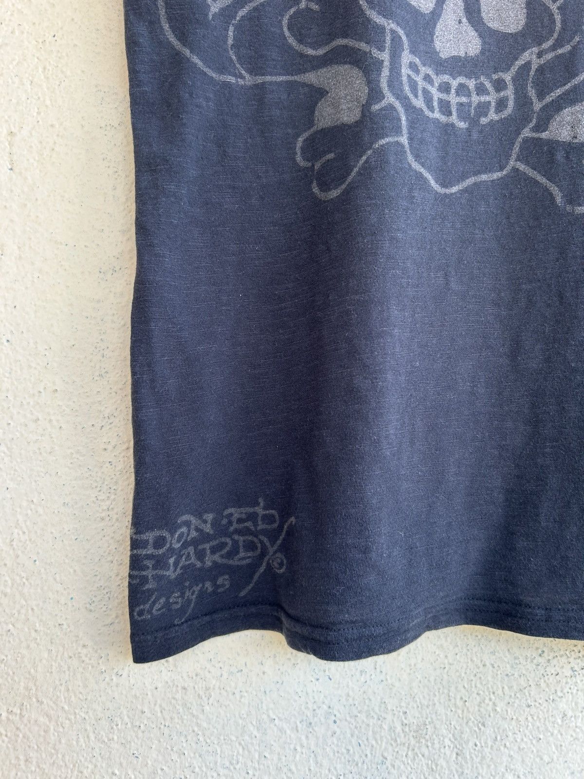 Ed Hardy Love Kills Slowly Ibiza Tshirt Size S / US 4 / IT 40 - 9 Thumbnail
