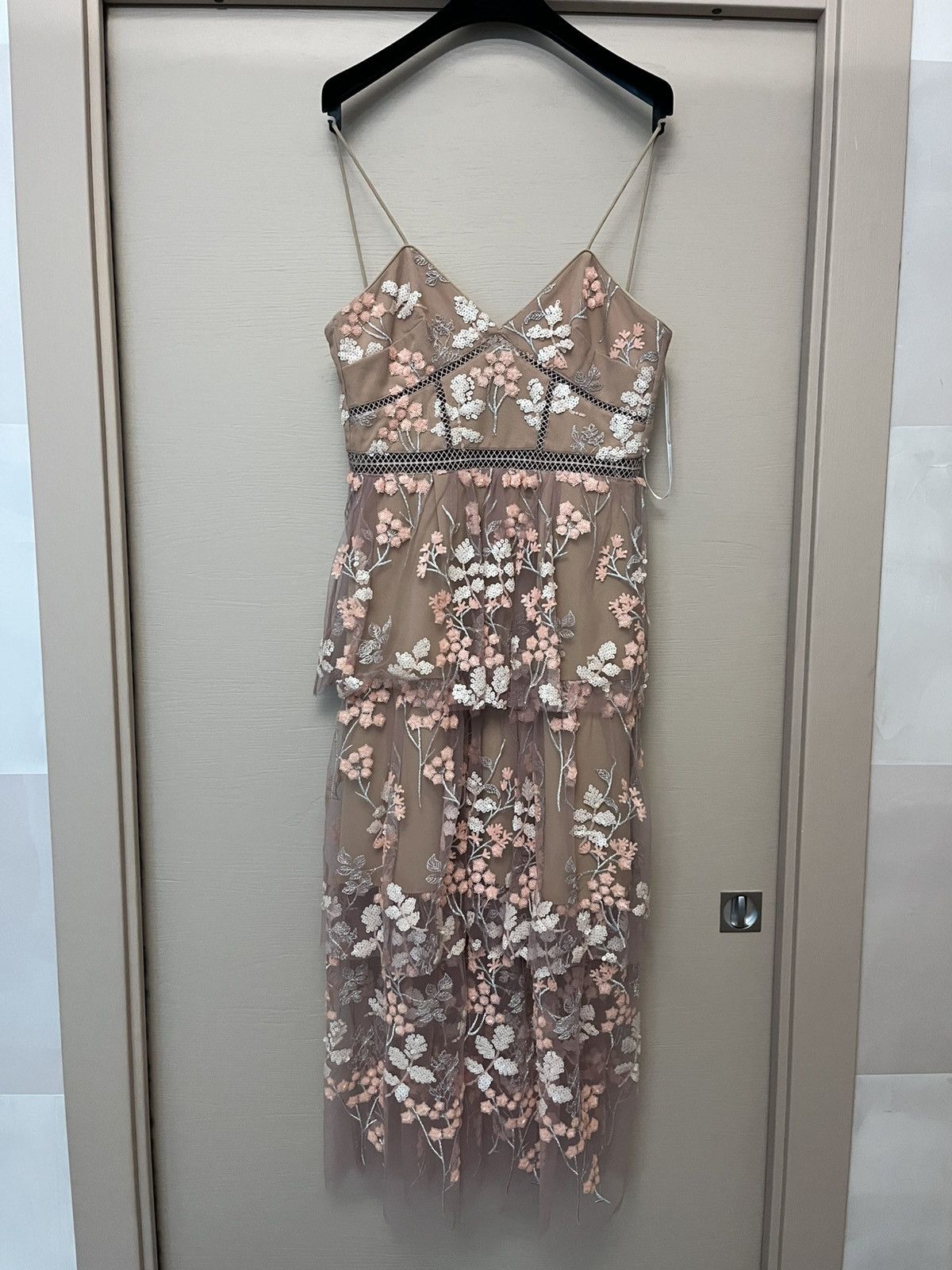 Self-Portrait Self-Portrait pink paillettes gala dress - UK 6 Size XS / US 0-2 / IT 36-38 - 1 Thumbnail