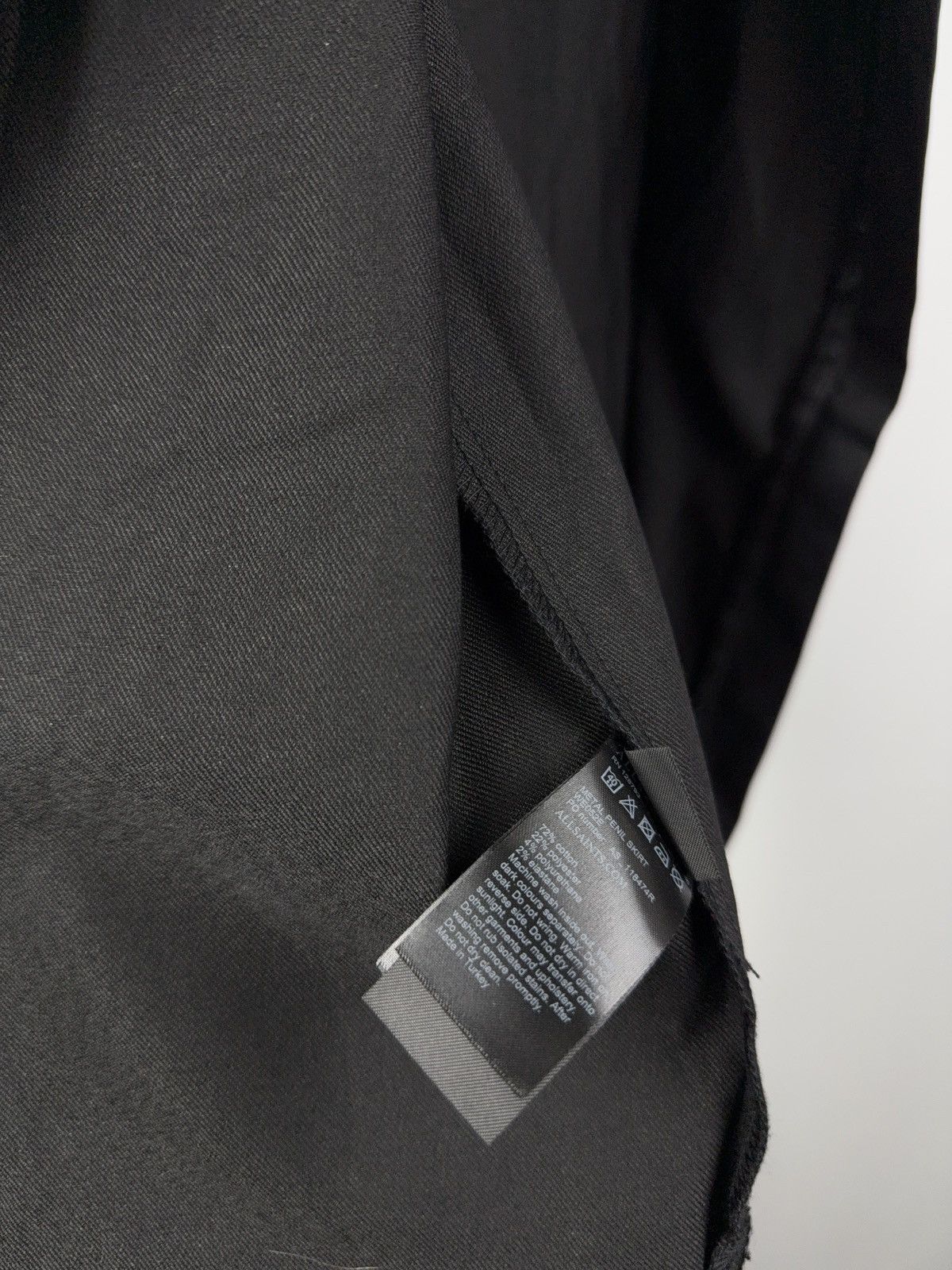 Allsaints Avant Garde AllSaints Black Coated Pencil Skirt UK 8 / US 4 Size 27" / US 4 / IT 40 - 8 Thumbnail