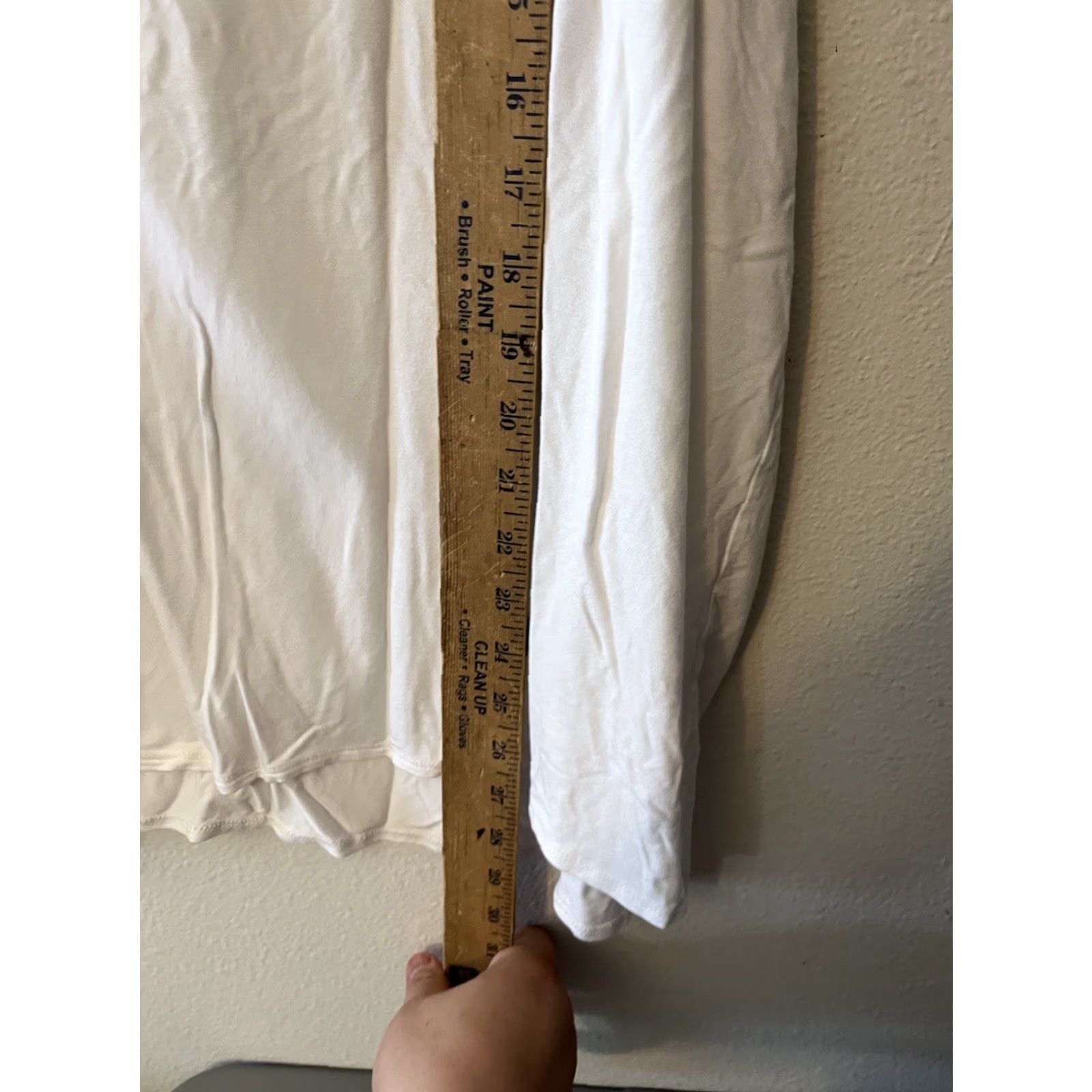 Old Navy Old Navy White Solid Sleeveless Tank Top Luxe XXL Women Shirt Size XXL / US 16-18 / IT 52-54 - 4 Thumbnail