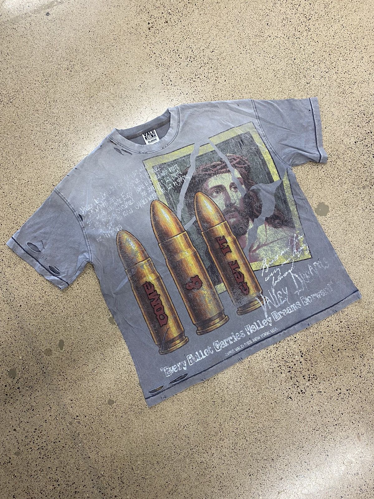 Vale 💀Vale Faith Thrashed Tee💀 Size US XL / EU 56 / 4 - 1 Thumbnail