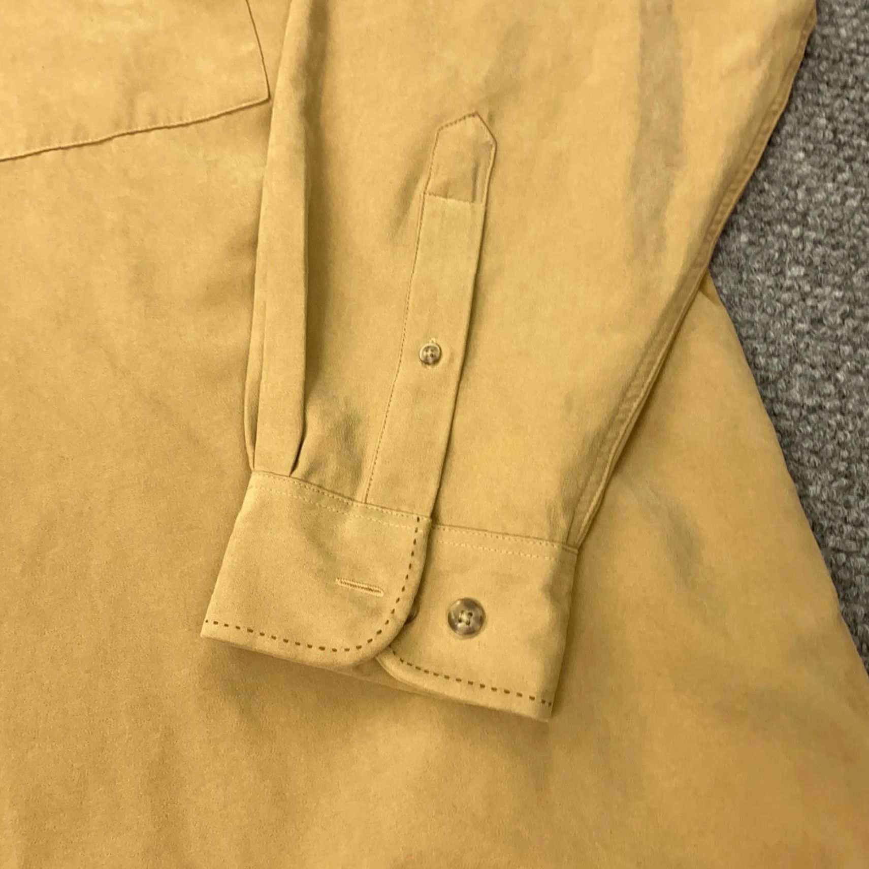 Perry Ellis Perry Ellis America Sueded Shirt Mens Big 2X Brown Polyester Blend Long Sleeve Button-Up Shirt Size US XXL / EU 58 / 5 - 6 Thumbnail