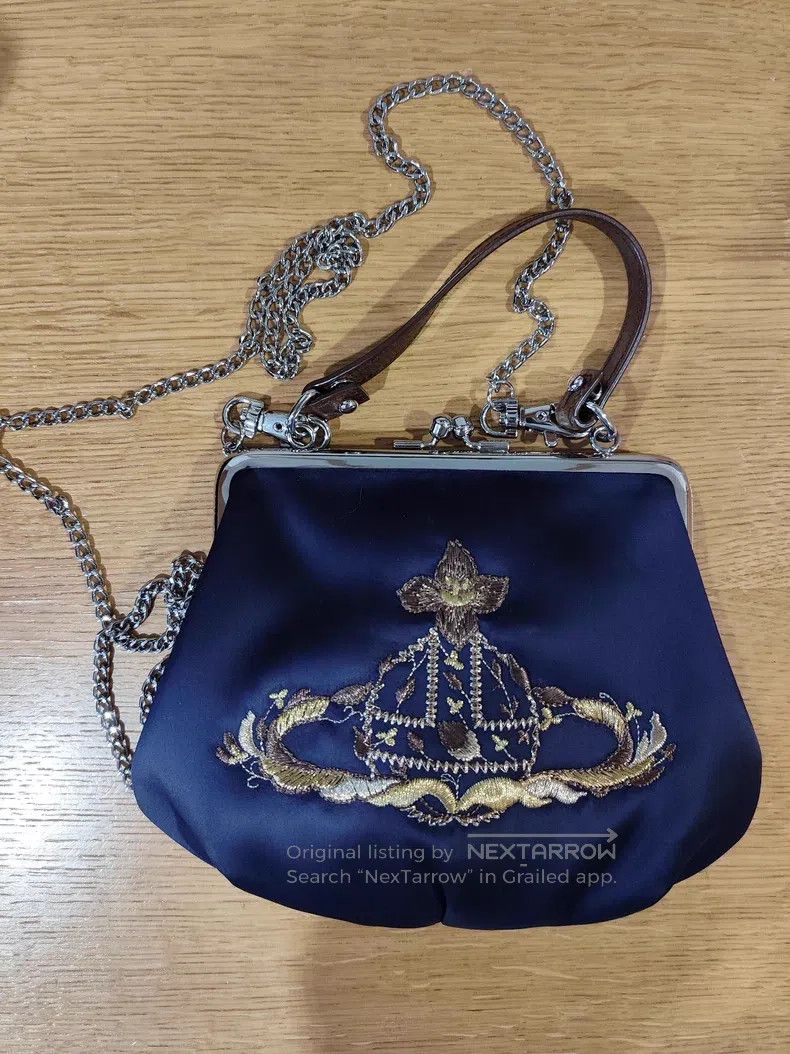 Vivienne Westwood Vivienne Westwood size os Navy blue embroidered dumpling ba Size ONE SIZE - 1 Thumbnail