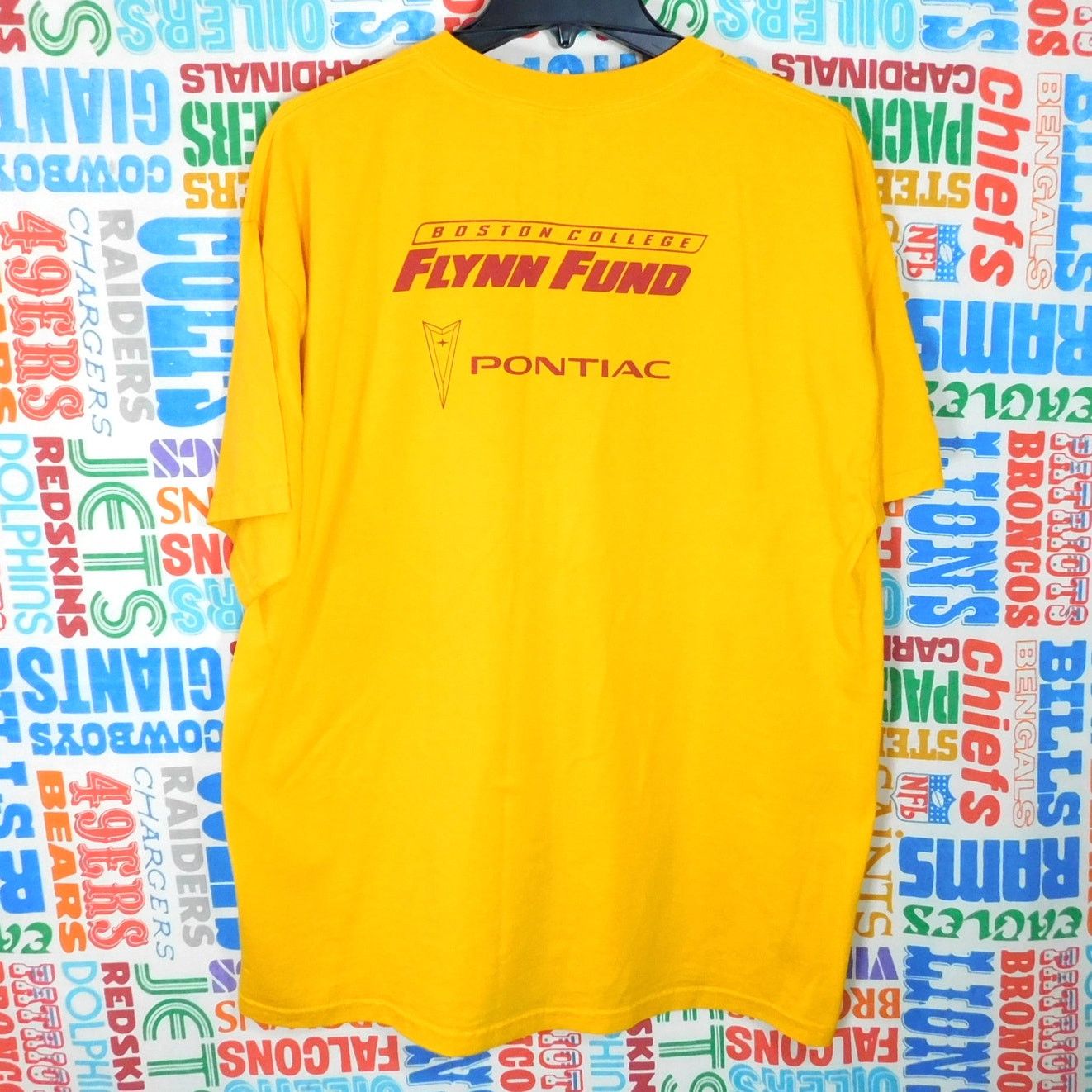 Gildan Y2K Boston College Eagles Solid Gold T Shirt Size XL Pontiac Size US XL / EU 56 / 4 - 2 Thumbnail