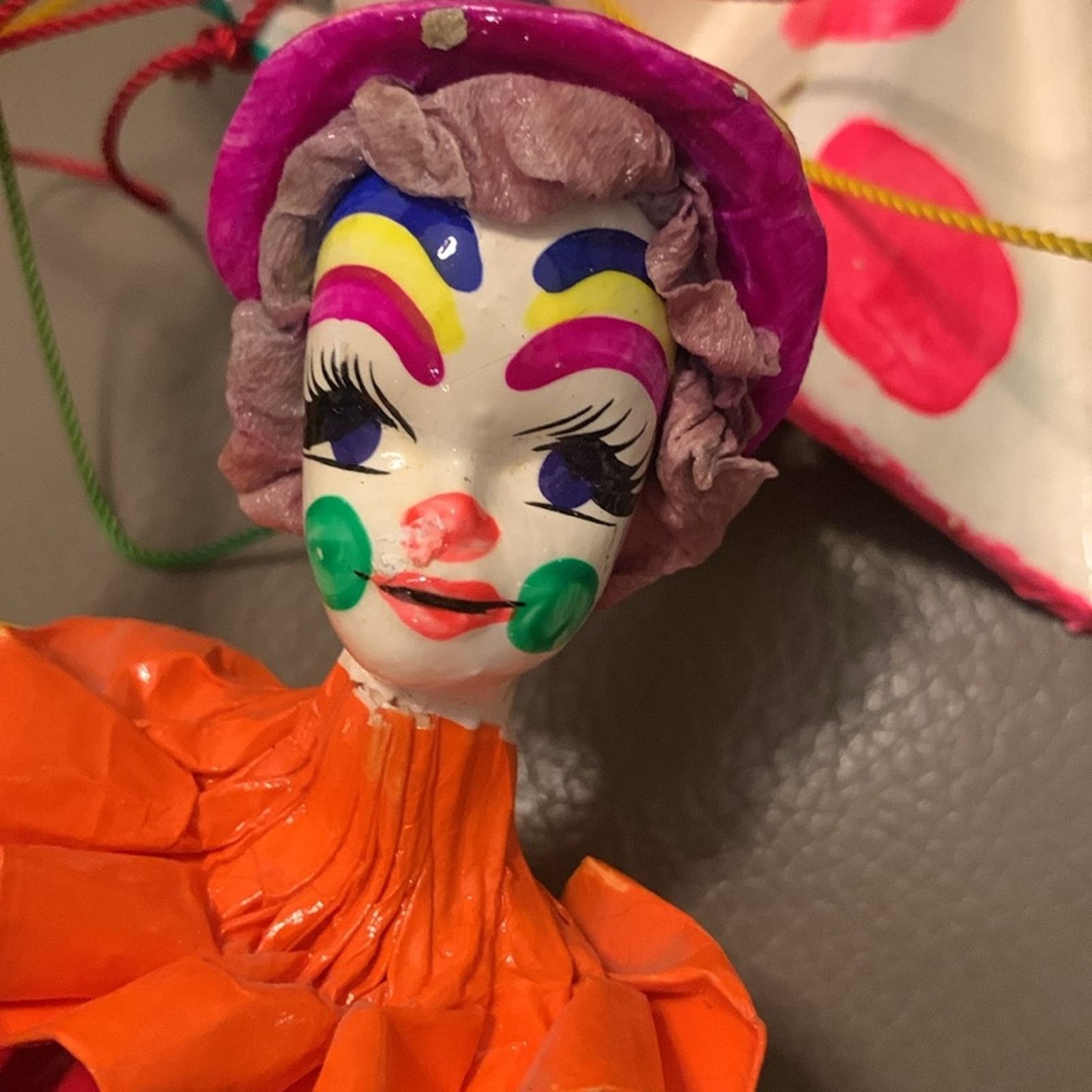 Vintage 70’s midcentury handmade papier maché clown and parachute Size ONE SIZE - 1 Thumbnail