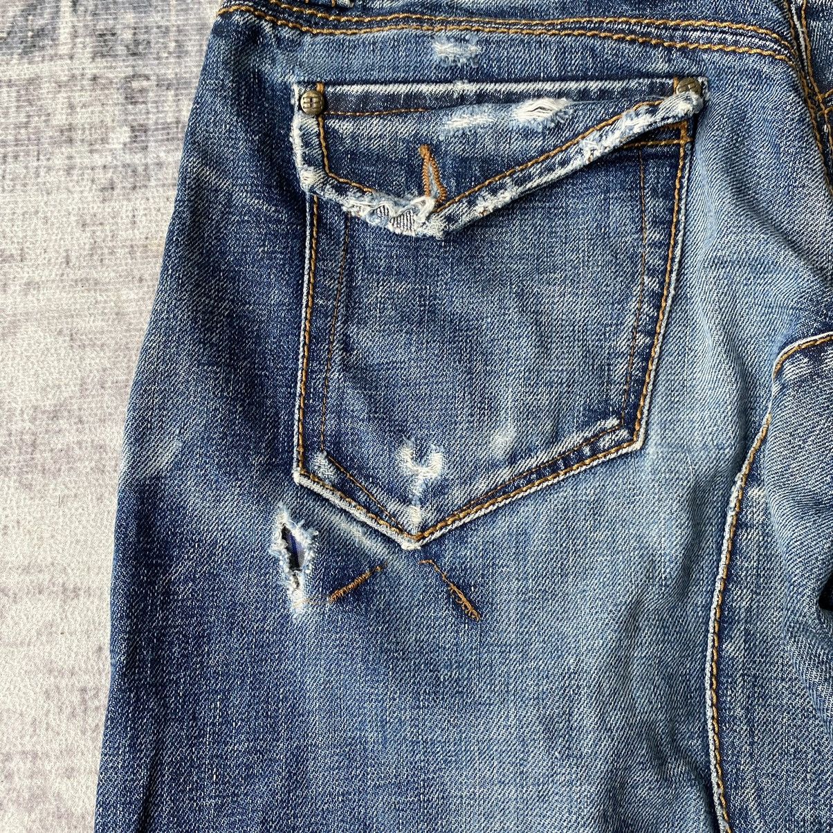 Designer × Ermanno Scervino Ermanno Scervino Distressed Jeans Size US 30 / EU 46 - 19 Thumbnail