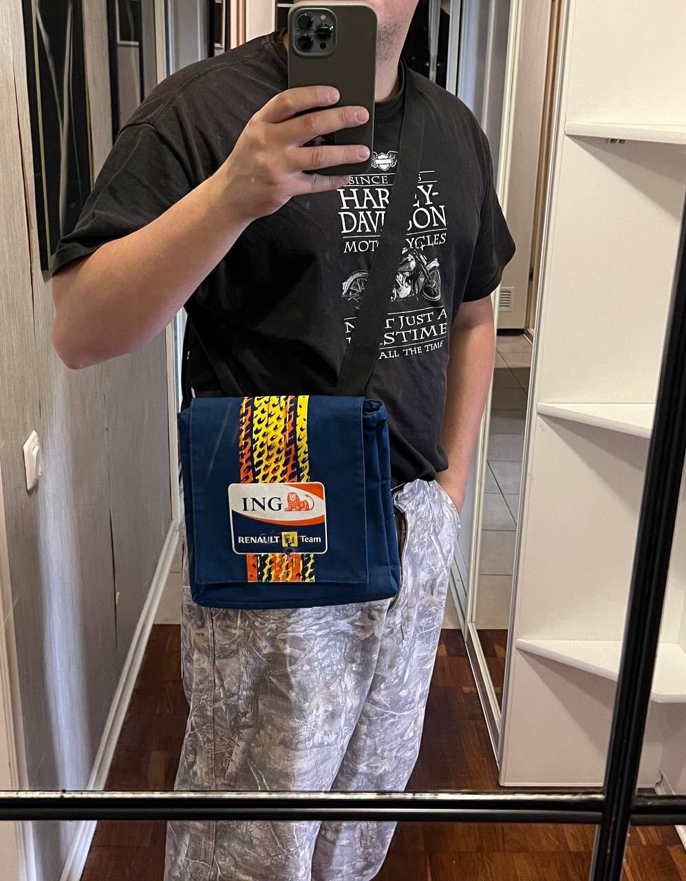 Formula 1 Vintage Renault Formula 1 belt bag F1 ING messenger vintage Size ONE SIZE - 7 Thumbnail