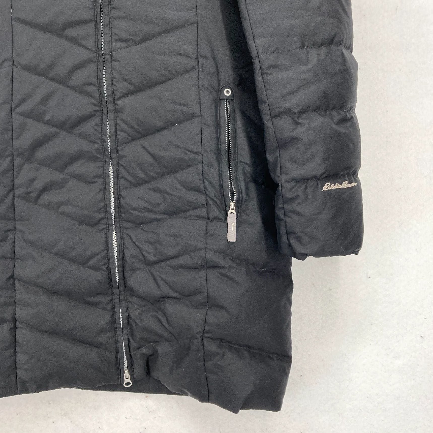 Eddie Bauer Eddie Bauer Goose Down Puffer Jacket Women's Small Black Quilted Utility Pocket Jacket Size S / US 4 / IT 40 - 3 Thumbnail