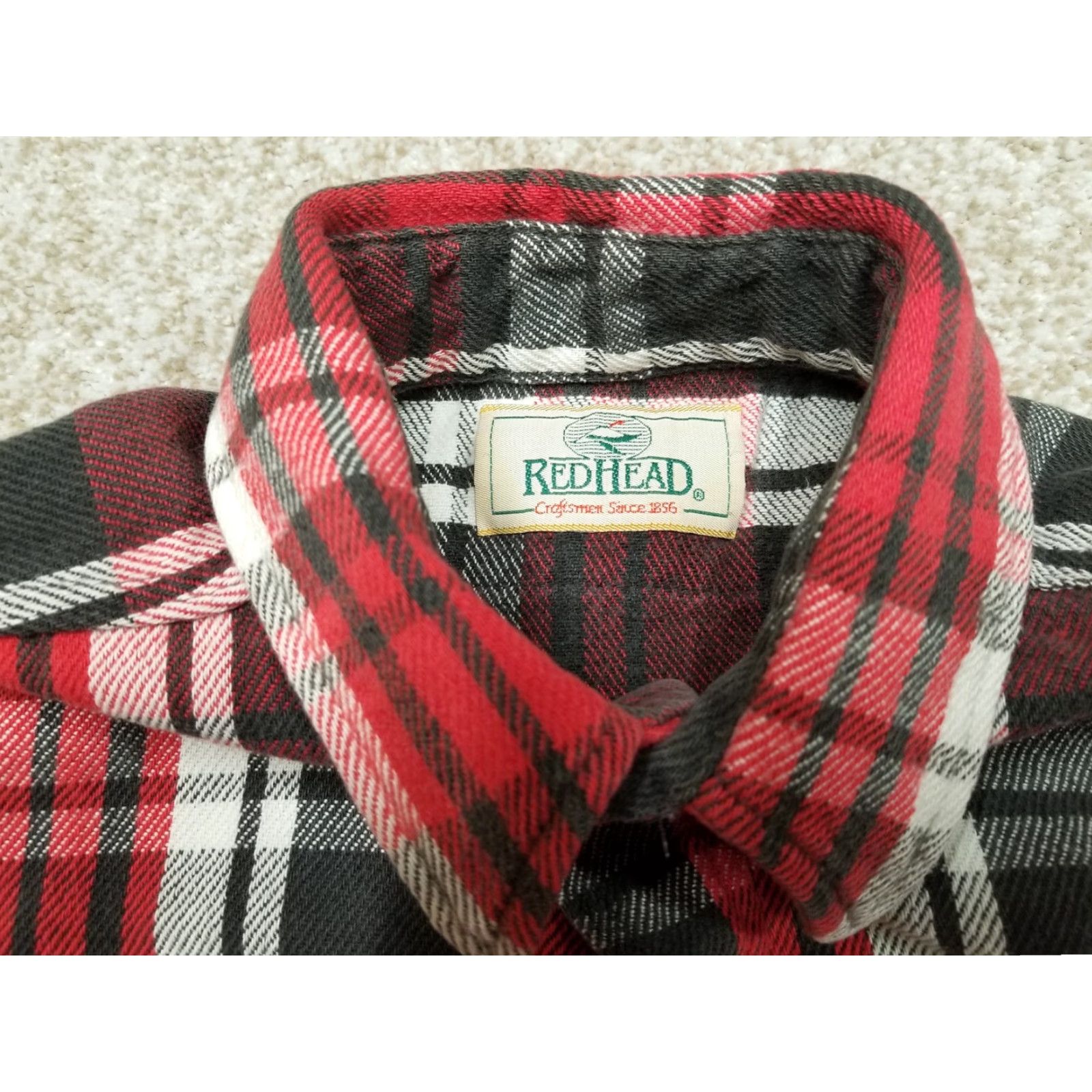 Vintage VINTAGE RedHead Flannel Shirt Mens M Red Plaid Long Sleeve Work Outdoors Camp Fish Shirt Men M Red Plaid Flannel Button-Up Casual Outdoor Size US M / EU 48-50 / 2 - 6 Thumbnail