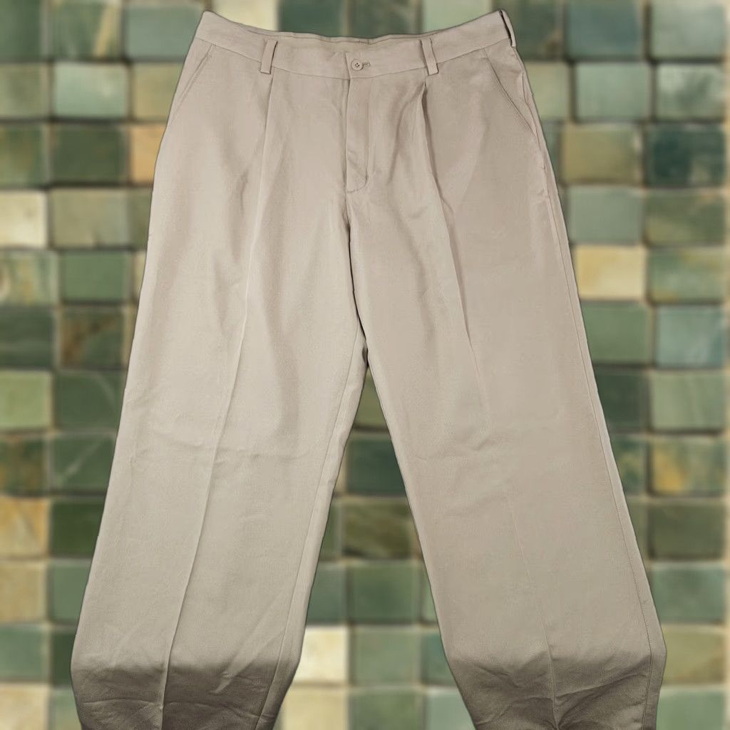 Nike Nike Dress Pants Mens 36x32 Beige Polyester Flat Front Business Casual Size US 36 / EU 52 - 1 Thumbnail