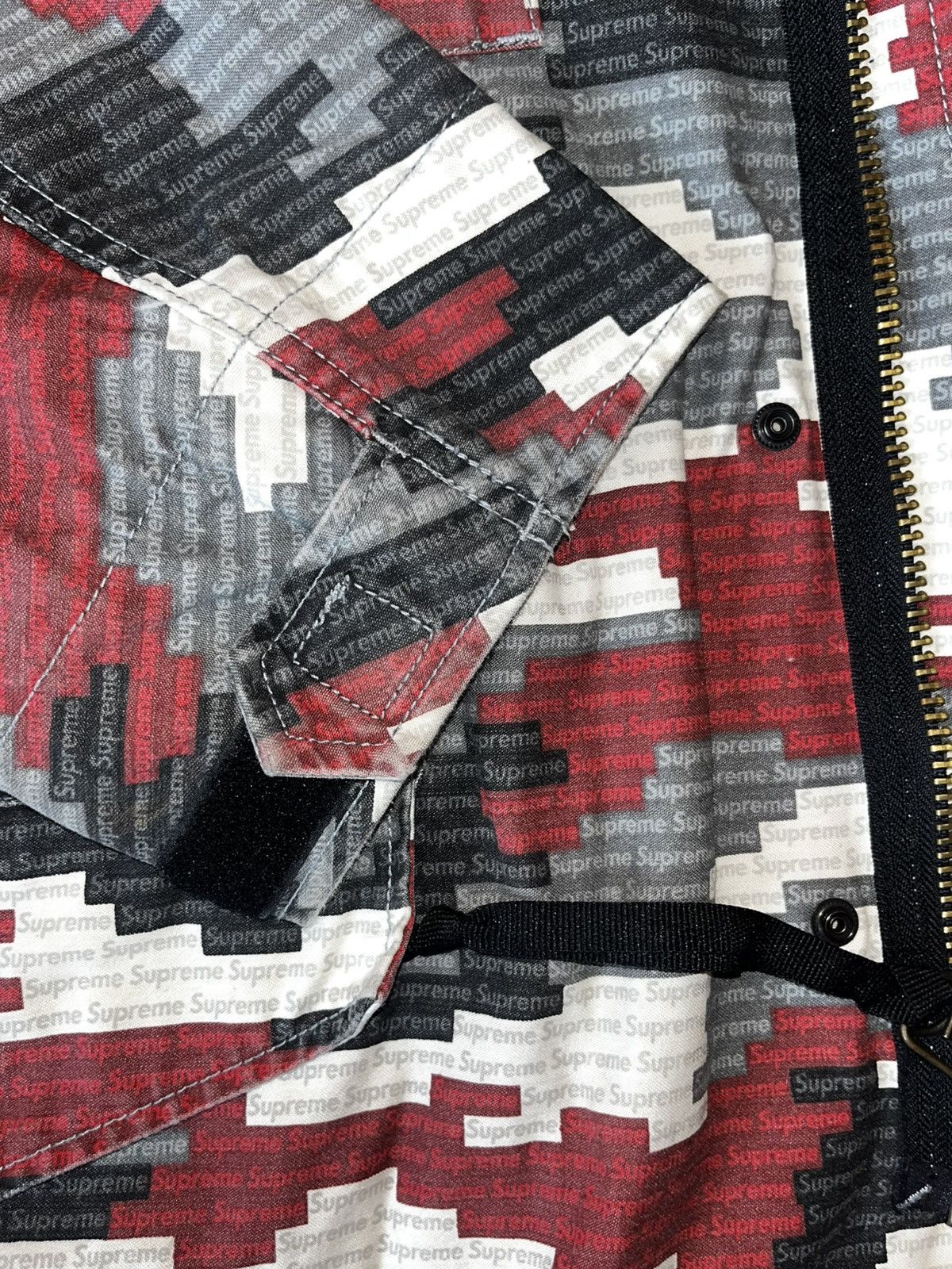 Supreme S/S21 Supreme Logo Camo M-65 Jacket ‘Red’ Size US L / EU 52-54 / 3 - 6 Thumbnail
