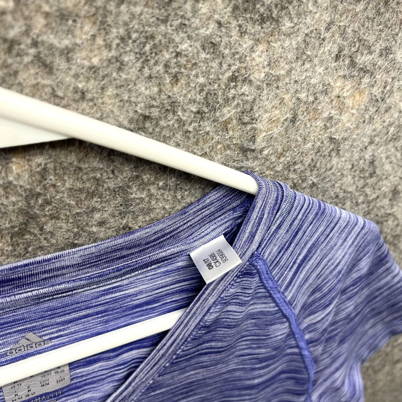 Adidas VINTAGE Adidas Shirt Women Medium Heather Blue V Neck Climalite Knit Polyester Short Sleeve Casual Basic All Seasons Women Size M Size M / US 6-8 / IT 42-44 - 7 Thumbnail