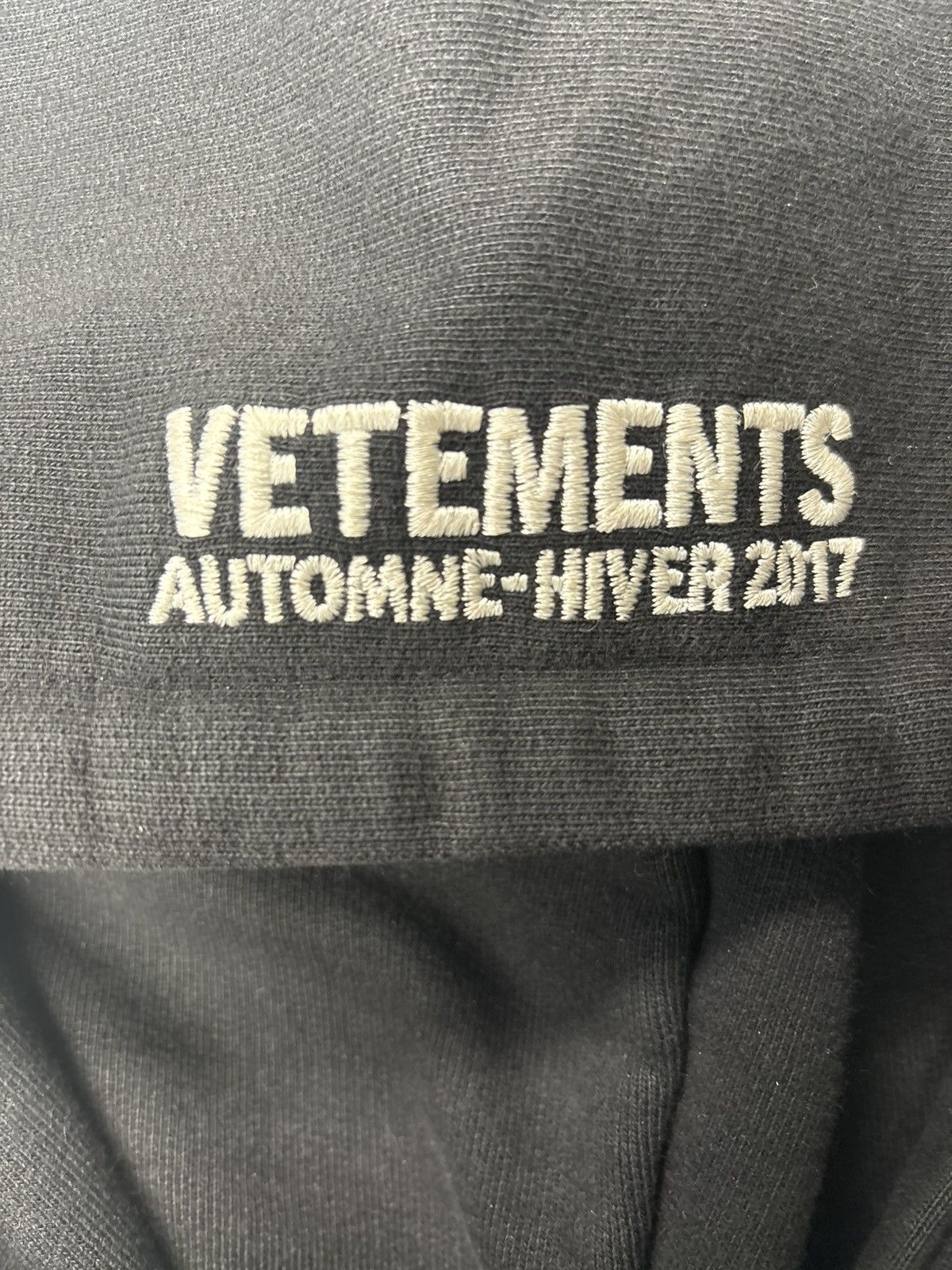Vetements Vetements TFD Total Fucking Darkness Hoodie Homme XS Size US XS / EU 42 / 0 - 9 Thumbnail