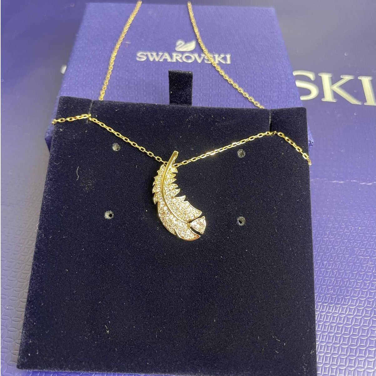 Swarovski Swarovski Nice Crystal Pave Feather Pendant Necklace Size ONE SIZE - 4 Thumbnail