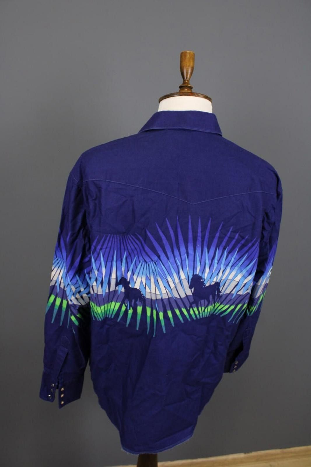 Wrangler Vintage Wrangler Blue Vest Printed Pockets Shirt Size XL Size US XL / EU 56 / 4 - 12 Thumbnail