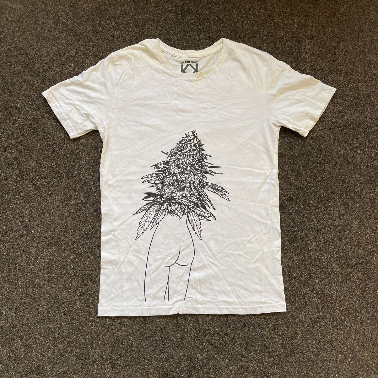 Vintage Y2K Graphic Tee Sun Faded Cannabis Plant Cream S