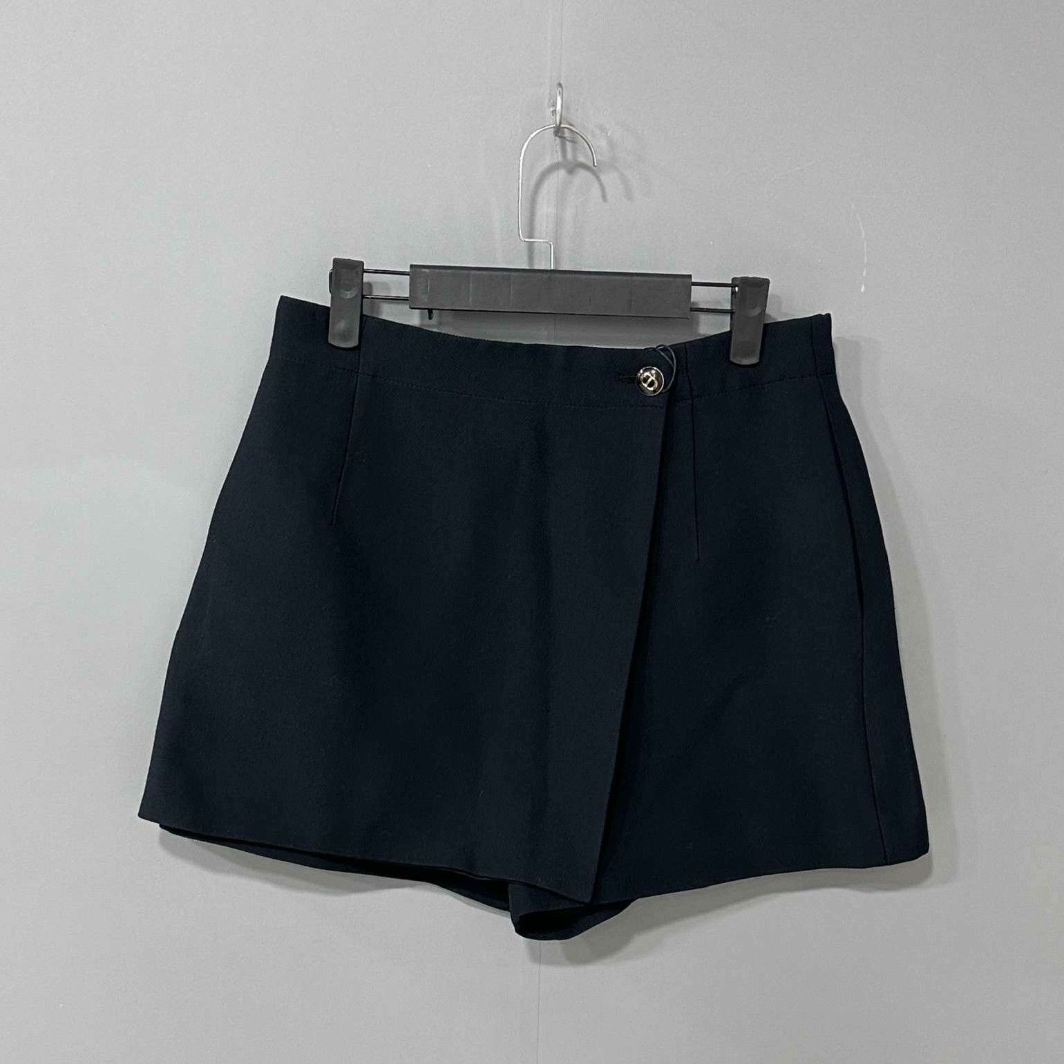 Dior Dior Pants 26 Women Size 26" / US 2 / IT 38 - 1 Thumbnail