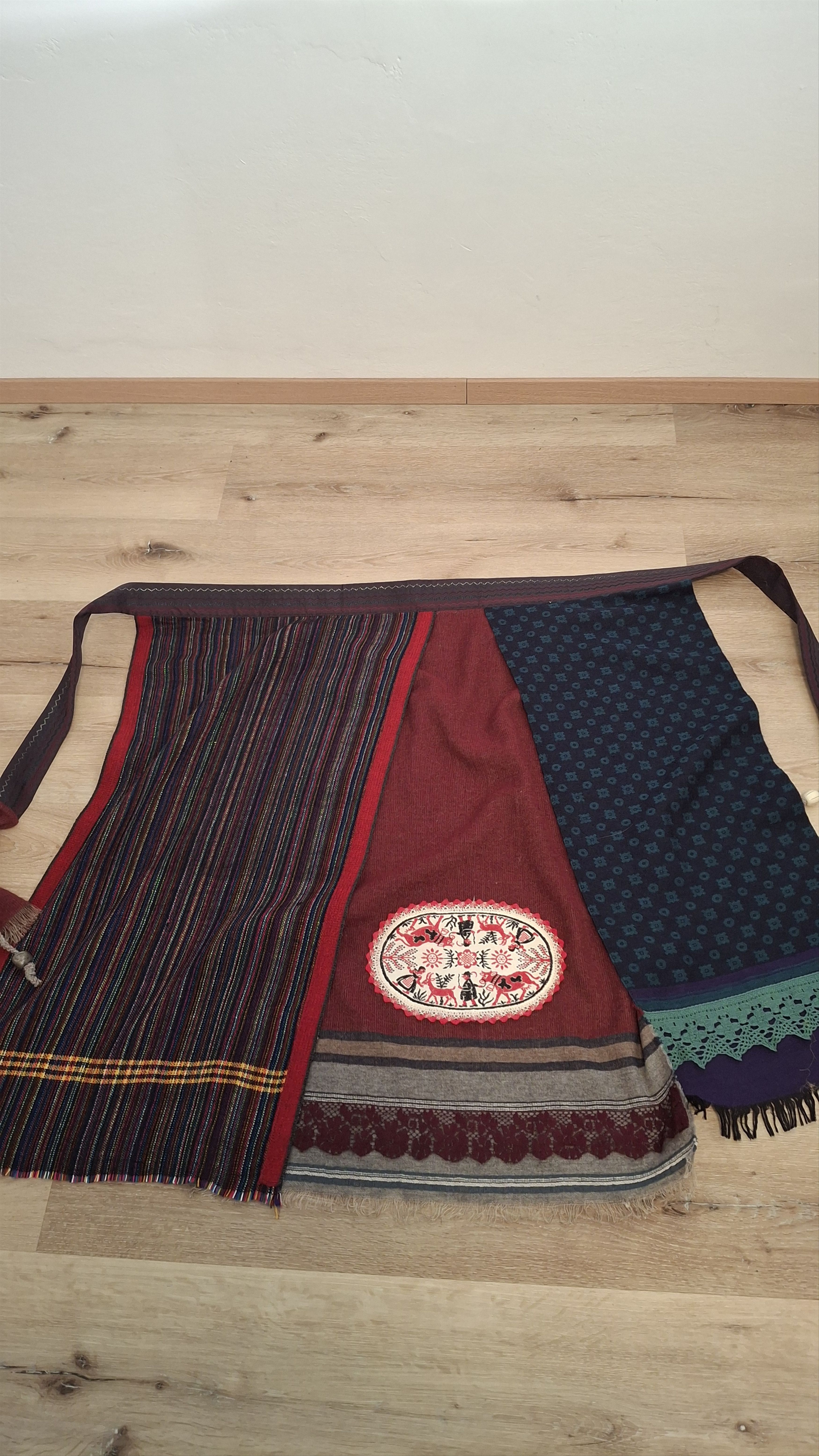 Vintage Artisanal Upcycled Wrap Skirt Size 30" / US 8 / IT 44 - 15 Thumbnail