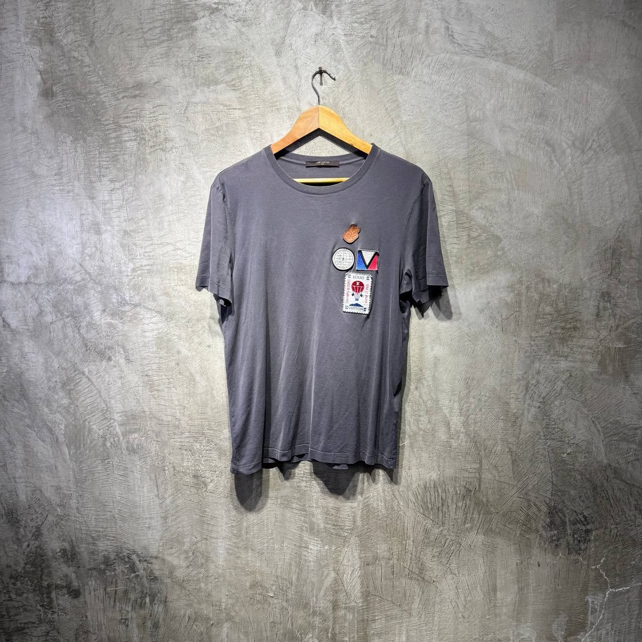 Louis Vuitton Louis Vuitton Champs-Elysees paris patch tee Size US M / EU 48-50 / 2 - 1 Thumbnail